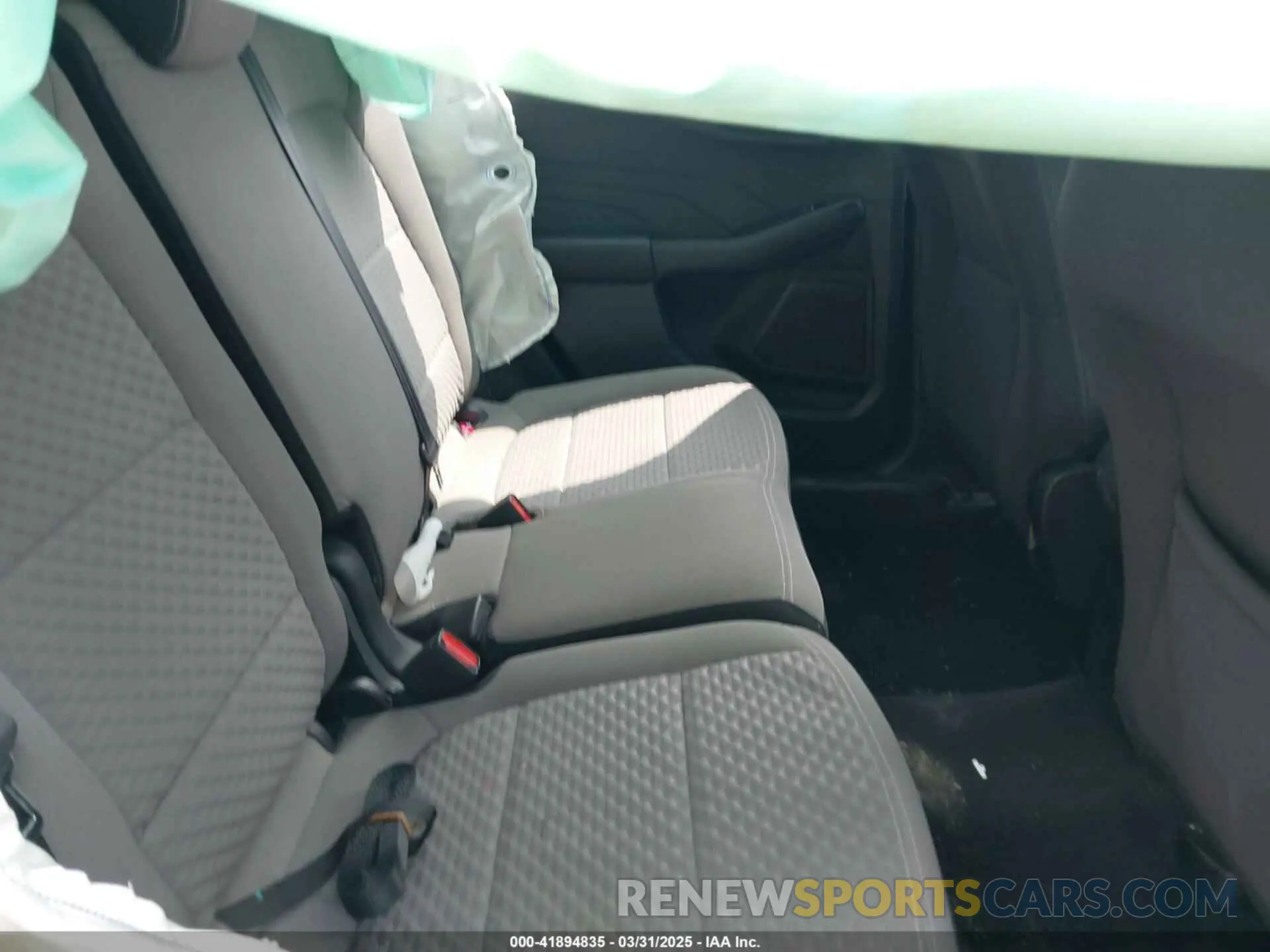 8 Фотография поврежденного автомобиля 1FMCU0G69NUA91843 FORD ESCAPE 2022