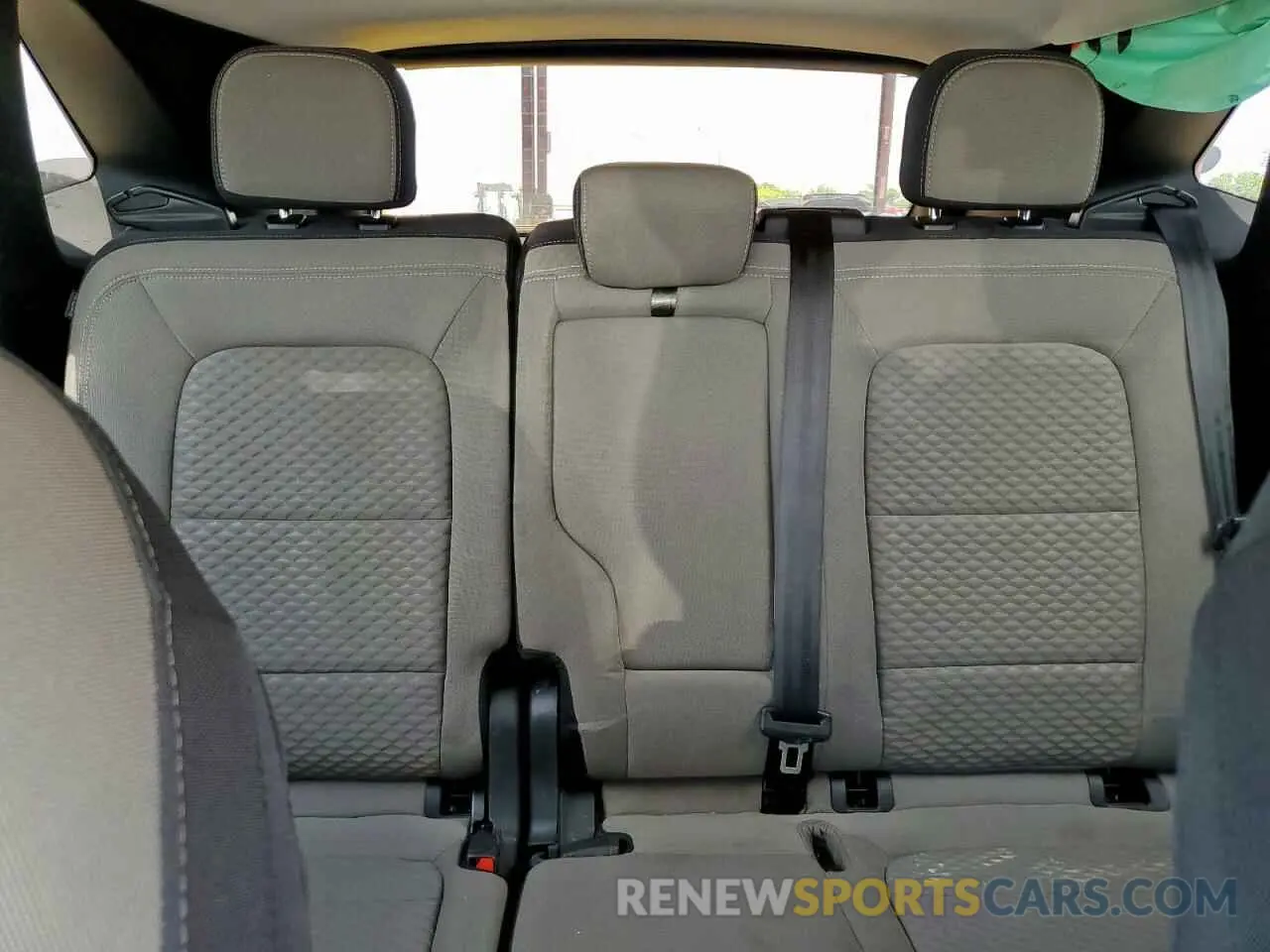 10 Фотография поврежденного автомобиля 1FMCU0G69NUB01335 FORD ESCAPE 2022