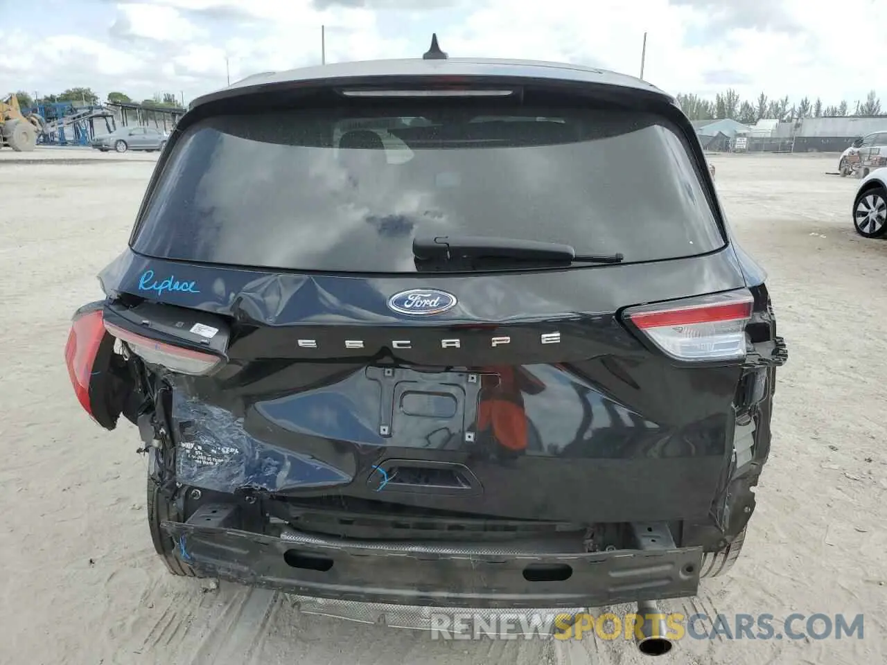 6 Фотография поврежденного автомобиля 1FMCU0G6XNUA45857 FORD ESCAPE 2022