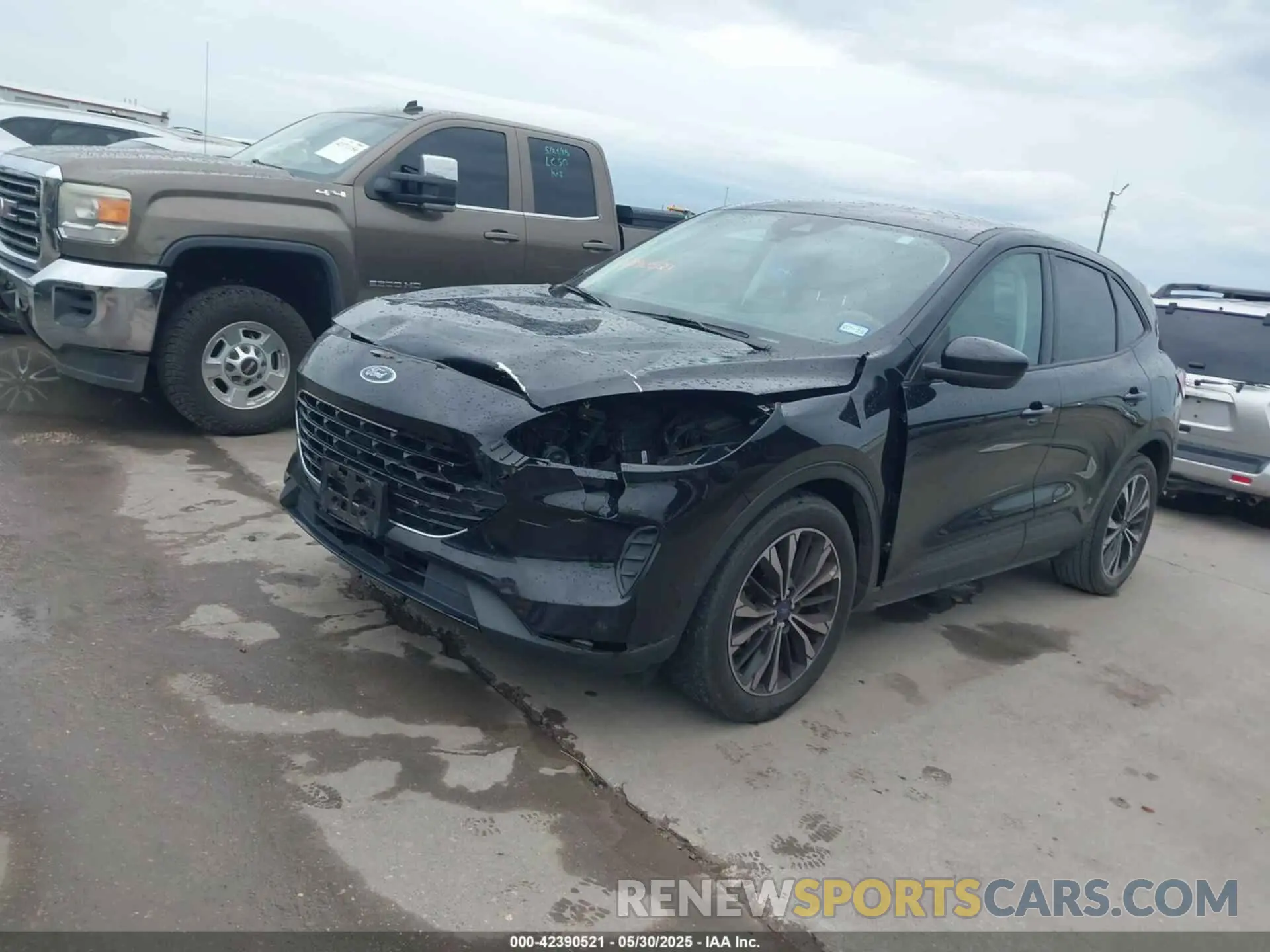 2 Фотография поврежденного автомобиля 1FMCU0G6XNUB18144 FORD ESCAPE 2022