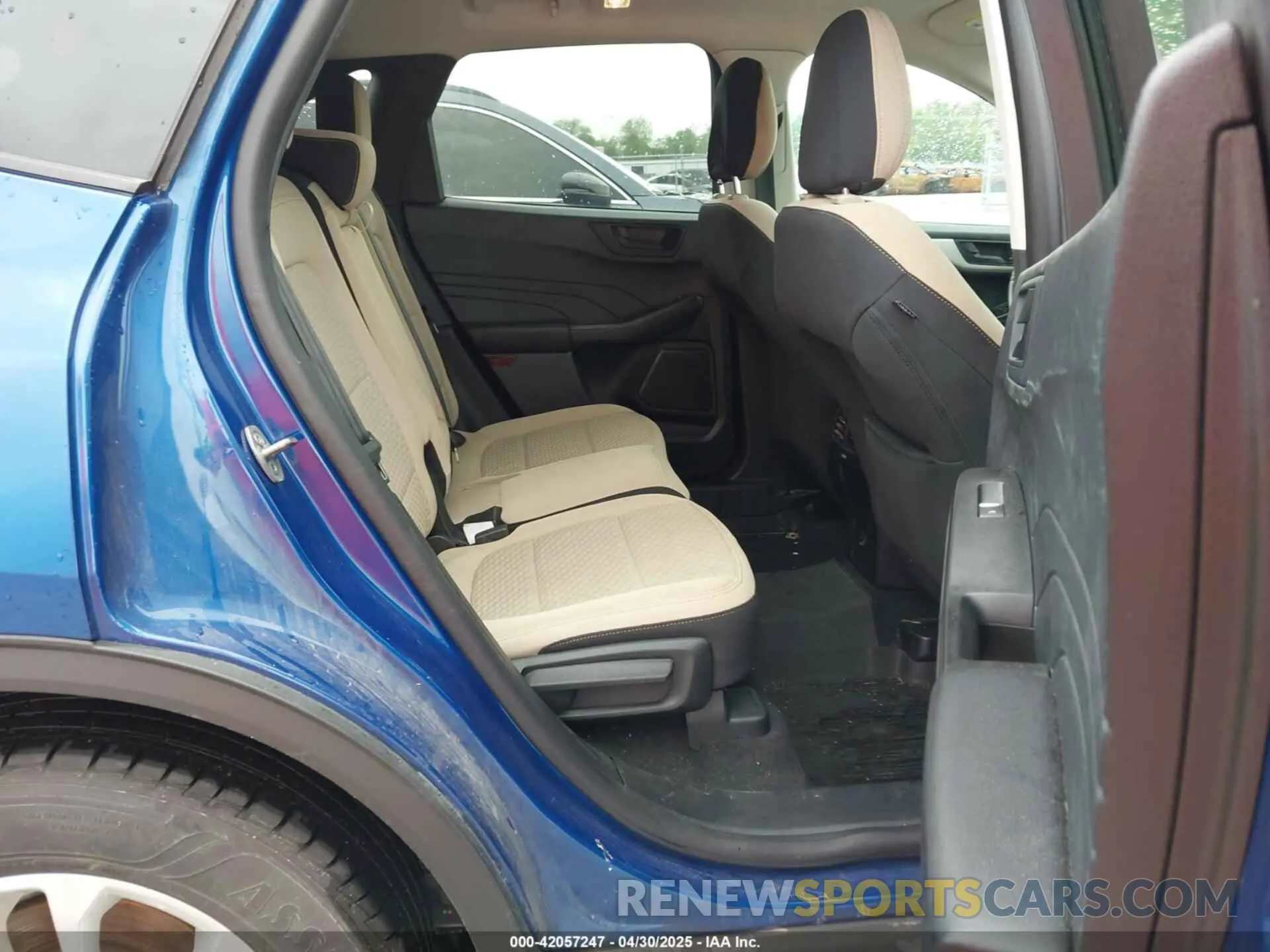 8 Фотография поврежденного автомобиля 1FMCU0G6XNUB39141 FORD ESCAPE 2022