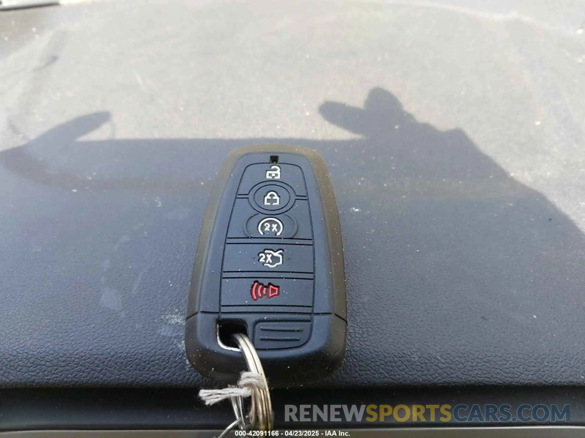 11 Photograph of a damaged car 1FMCU0H60NUA07052 FORD ESCAPE 2022