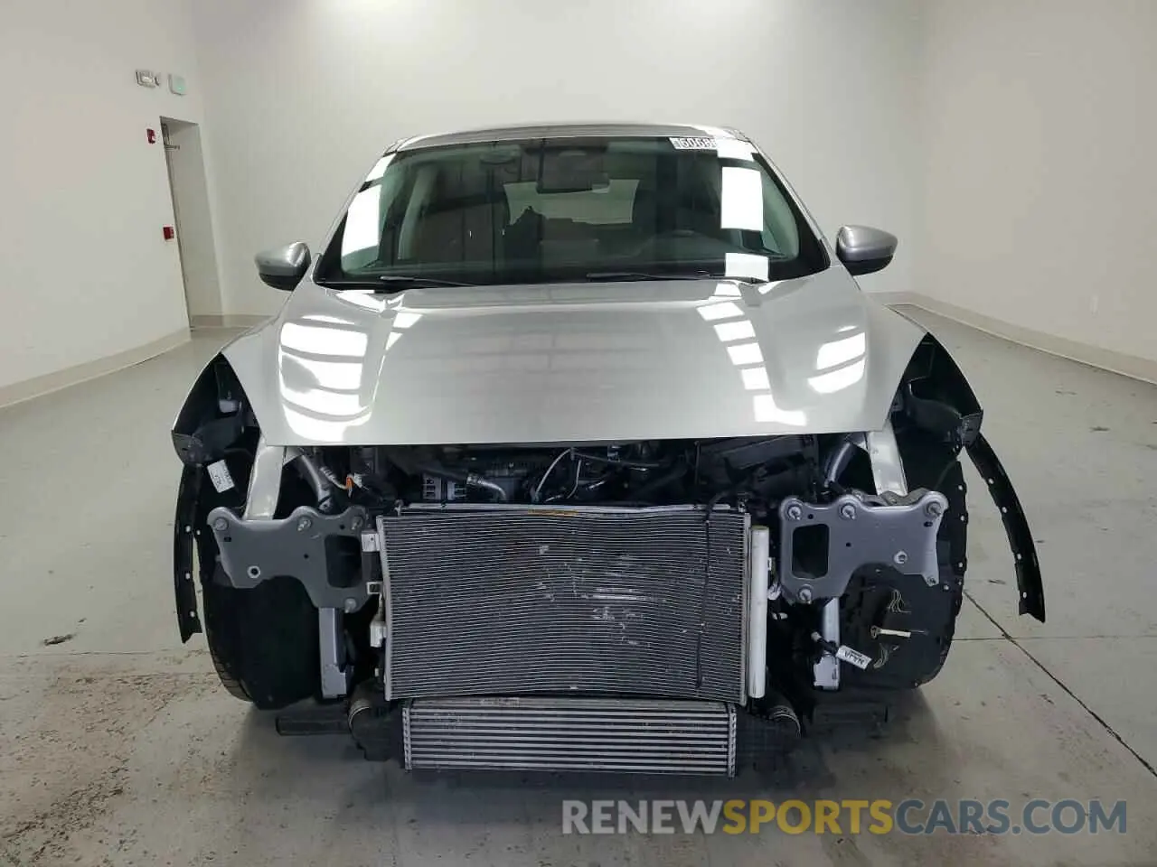 5 Фотография поврежденного автомобиля 1FMCU0H60NUA71771 FORD ESCAPE 2022