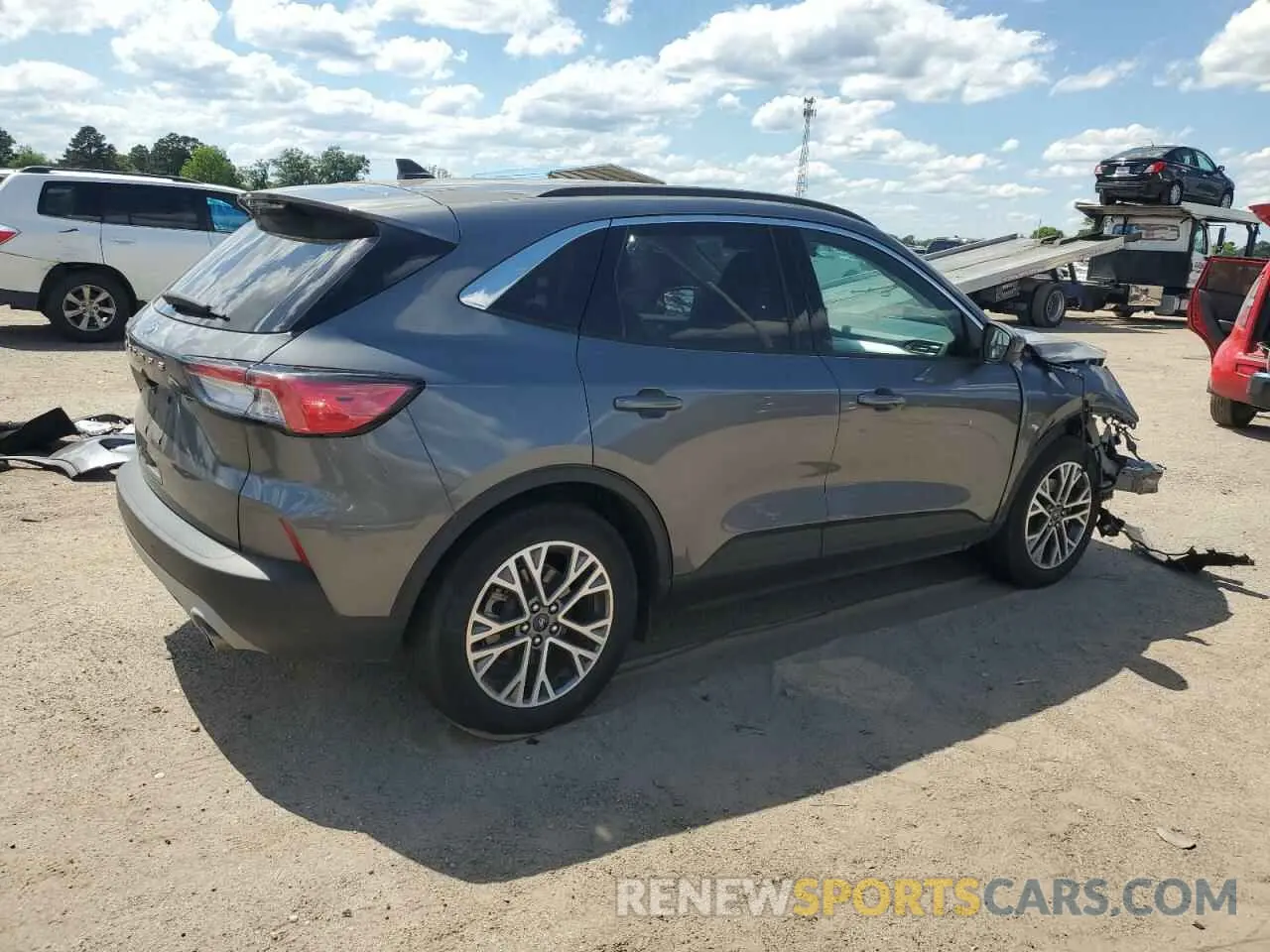 3 Photograph of a damaged car 1FMCU0H60NUB60935 FORD ESCAPE 2022