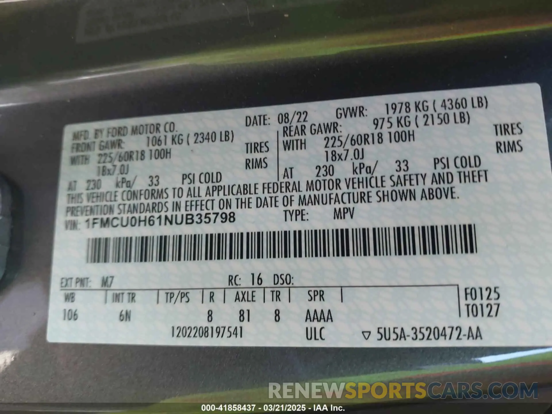 9 Фотография поврежденного автомобиля 1FMCU0H61NUB35798 FORD ESCAPE 2022