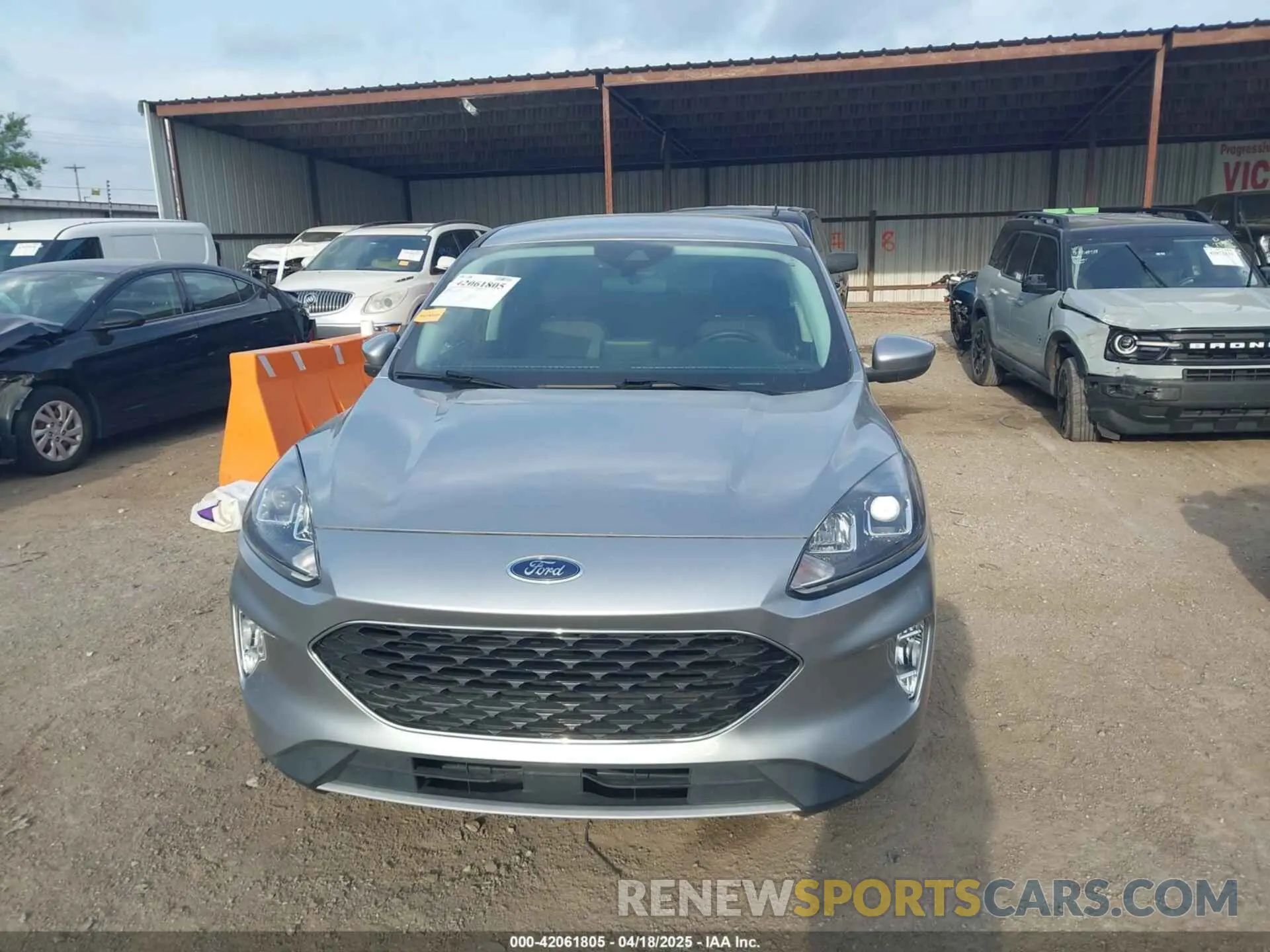 13 Photograph of a damaged car 1FMCU0H62NUA17825 FORD ESCAPE 2022