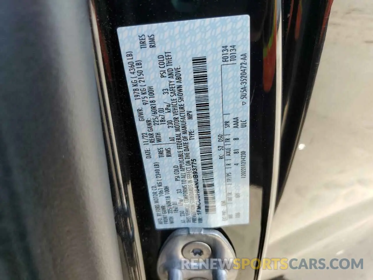 15 Photograph of a damaged car 1FMCU0H64NUB93775 FORD ESCAPE 2022