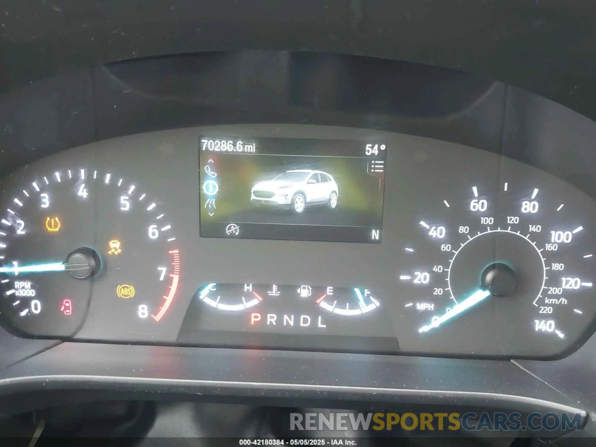 7 Photograph of a damaged car 1FMCU0H66NUA67126 FORD ESCAPE 2022