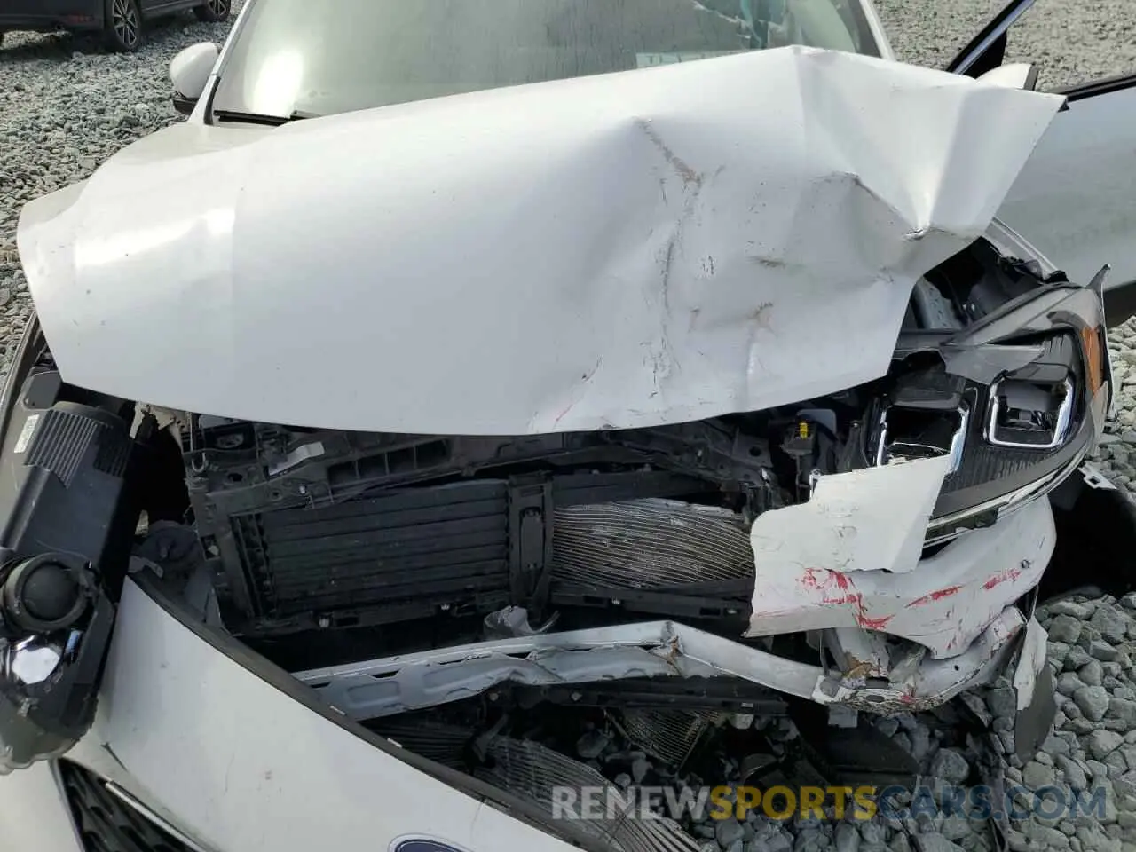 11 Photograph of a damaged car 1FMCU0H67NUA53896 FORD ESCAPE 2022
