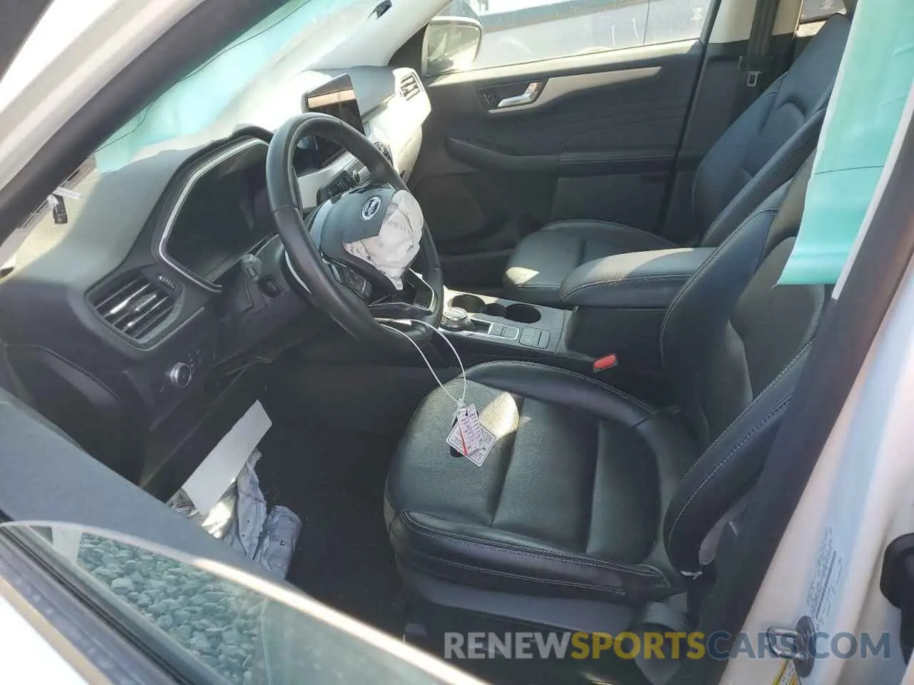 7 Photograph of a damaged car 1FMCU0H67NUA53896 FORD ESCAPE 2022