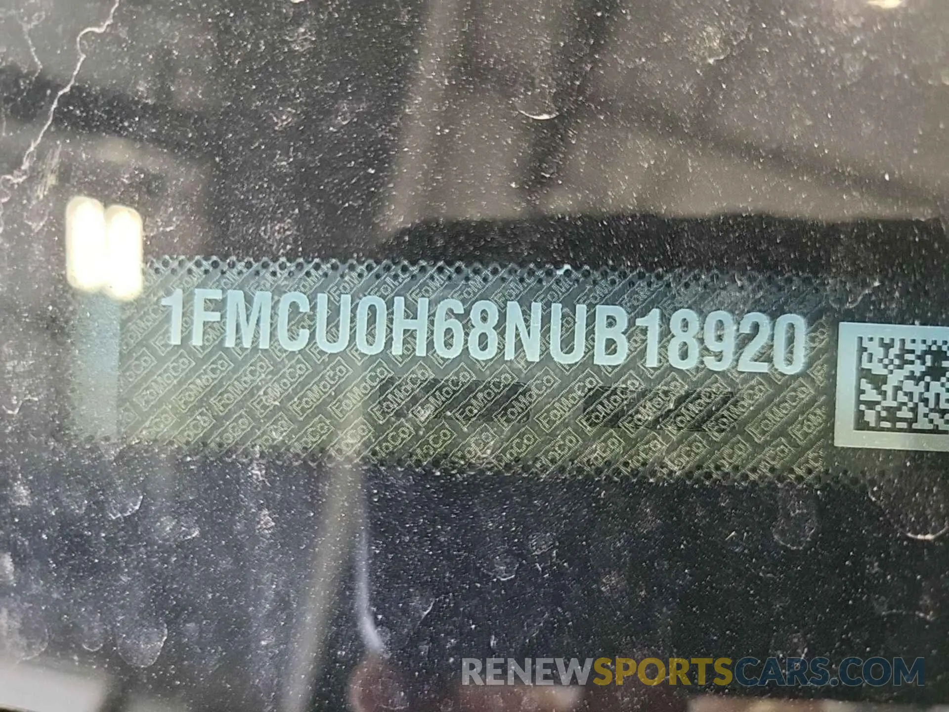 3 Photograph of a damaged car 1FMCU0H68NUB18920 FORD ESCAPE 2022