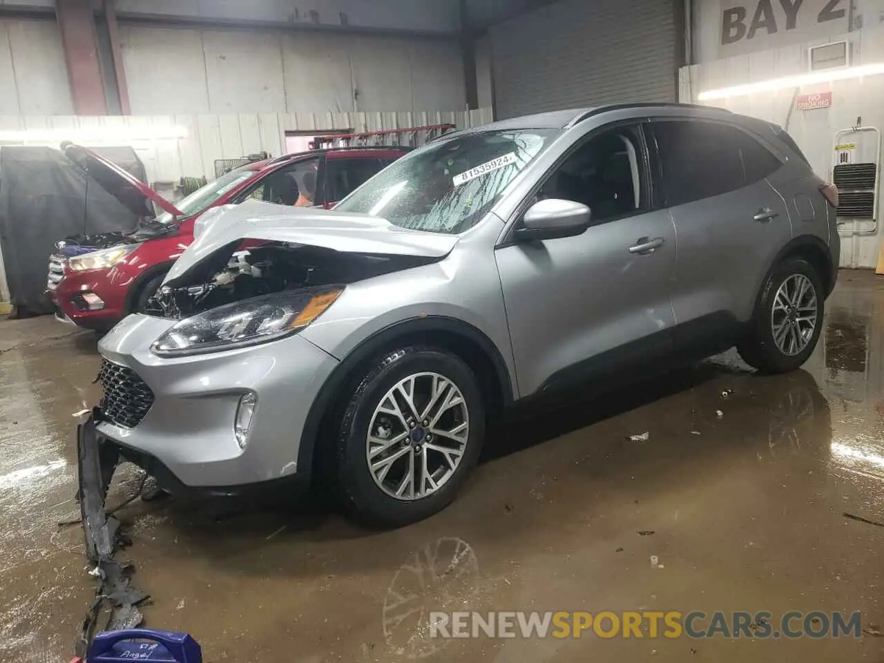 1 Photograph of a damaged car 1FMCU0H69NUA32290 FORD ESCAPE 2022