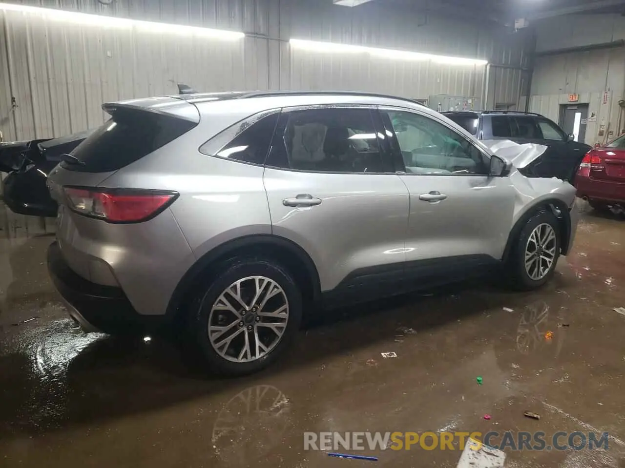3 Photograph of a damaged car 1FMCU0H69NUA32290 FORD ESCAPE 2022
