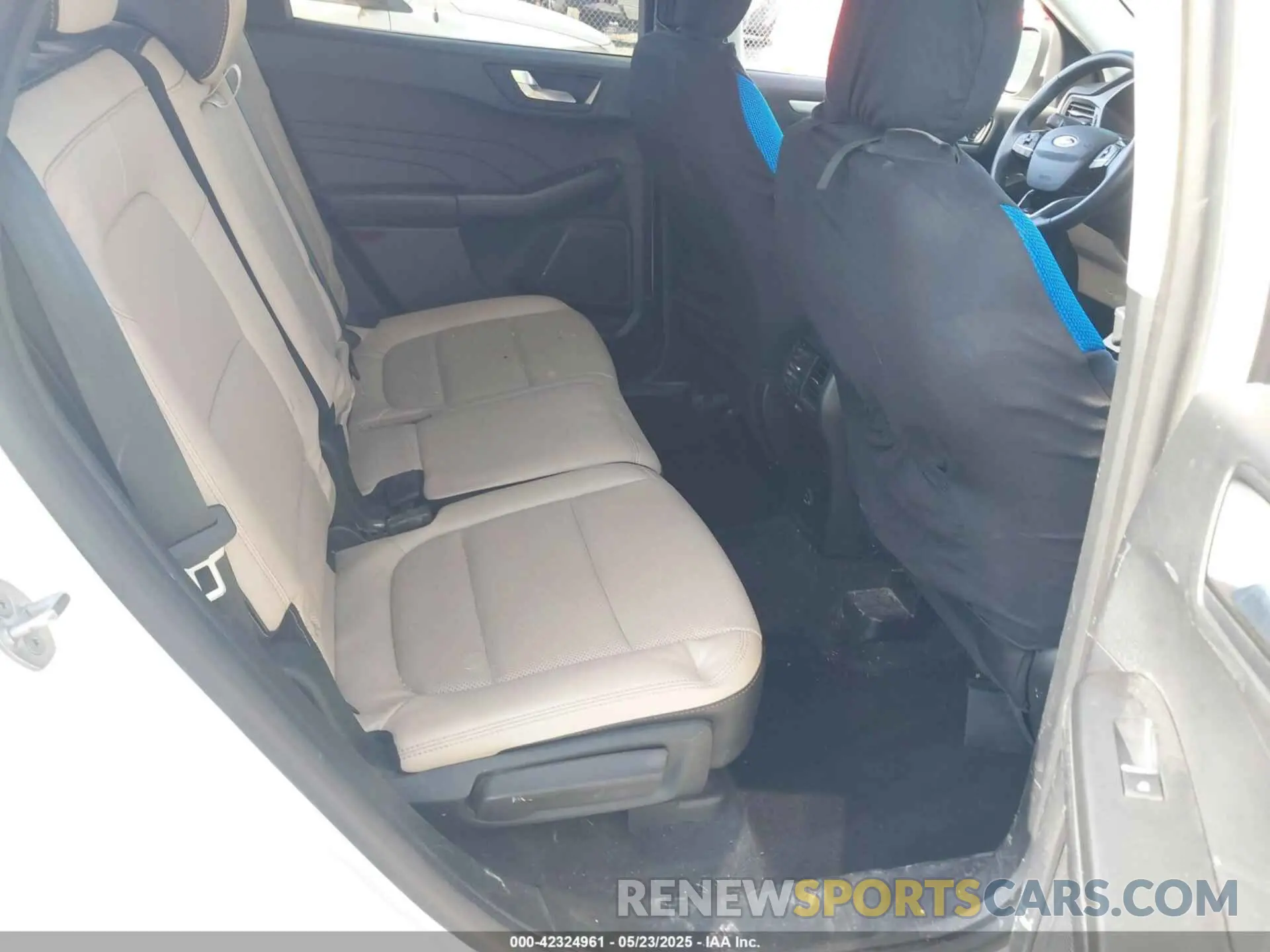 8 Фотография поврежденного автомобиля 1FMCU0H69NUA38851 FORD ESCAPE 2022