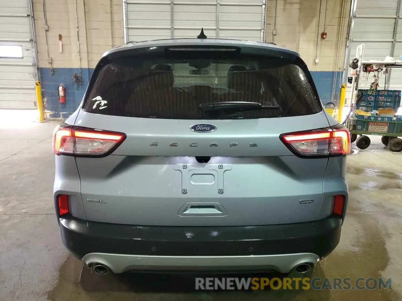 6 Фотография поврежденного автомобиля 1FMCU0KZ5NUB70069 FORD ESCAPE 2022
