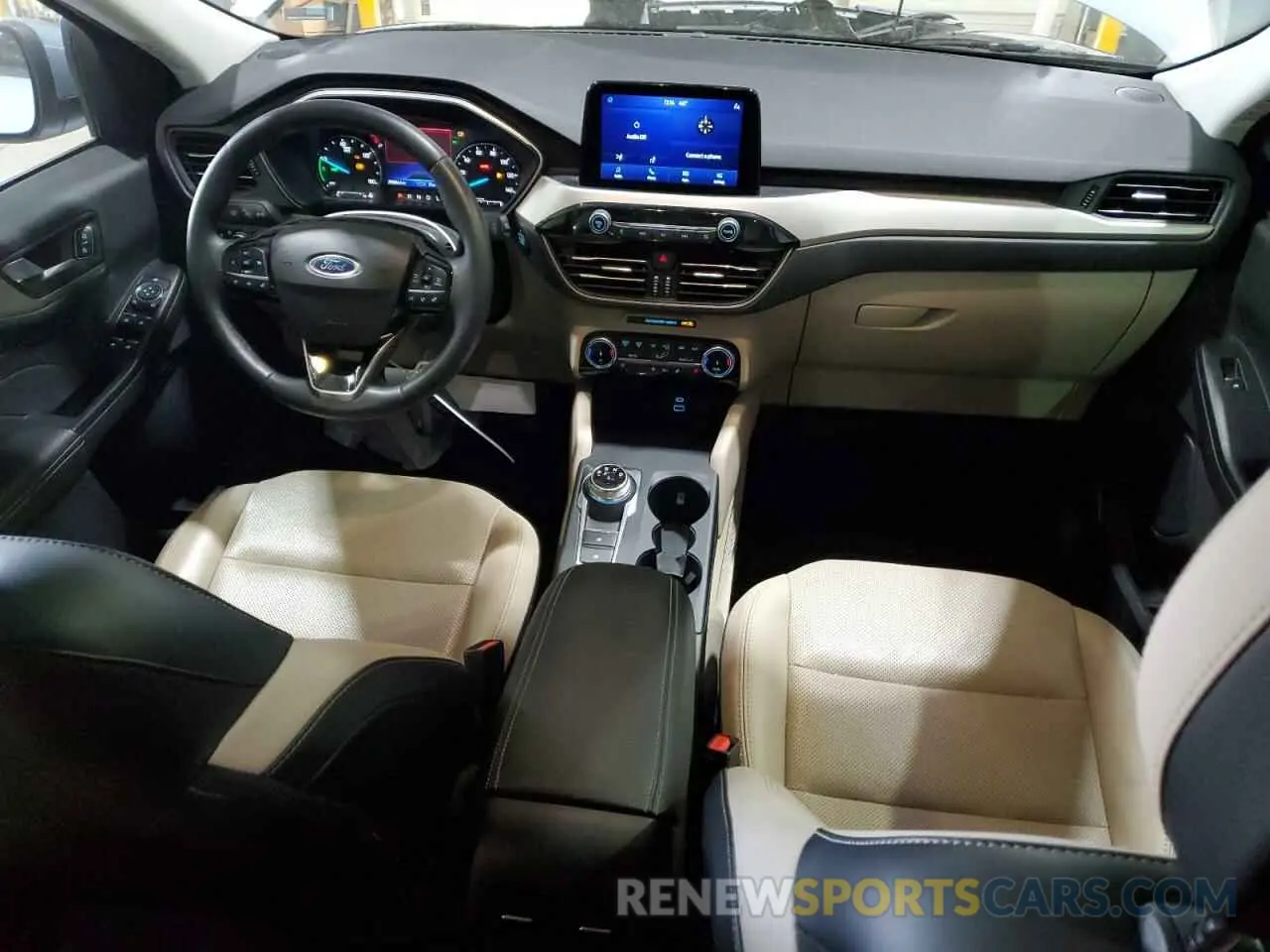 8 Фотография поврежденного автомобиля 1FMCU0KZ5NUB70069 FORD ESCAPE 2022