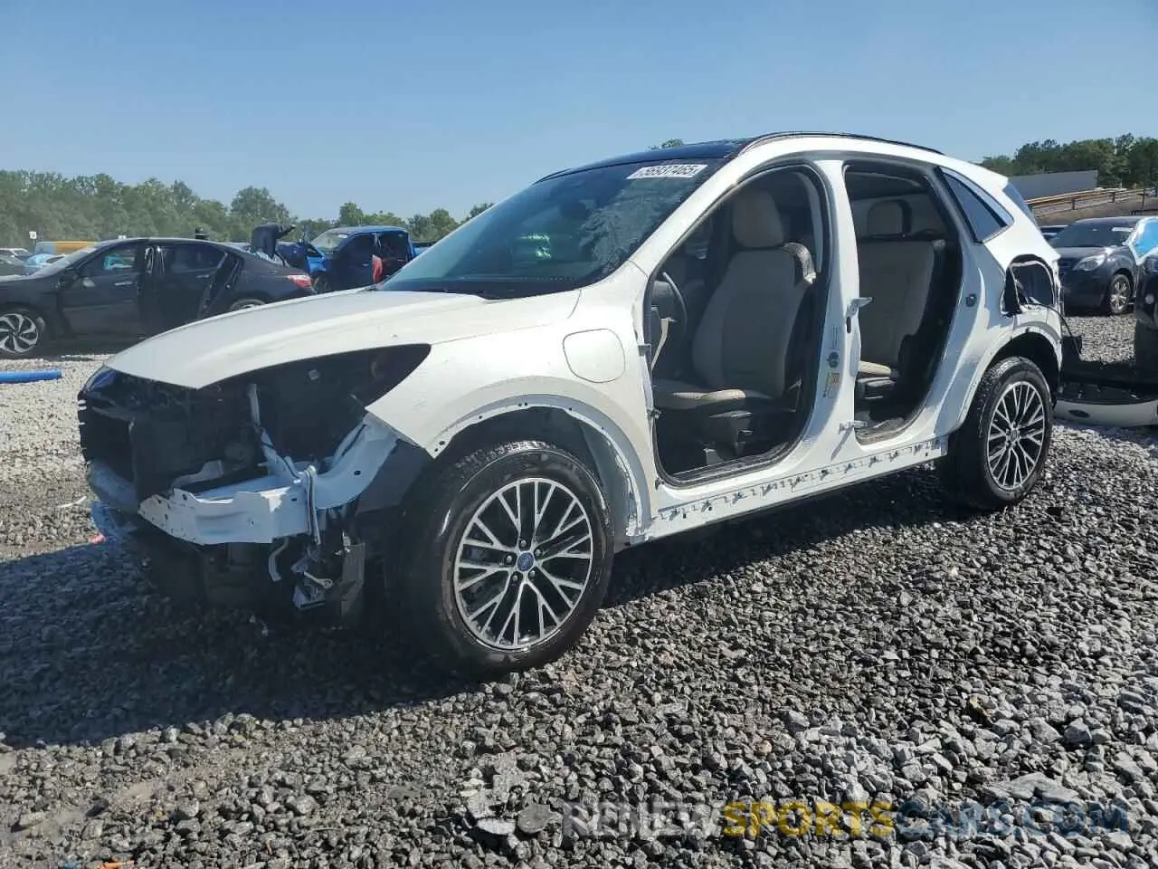 1 Фотография поврежденного автомобиля 1FMCU0KZ5NUB80200 FORD ESCAPE 2022