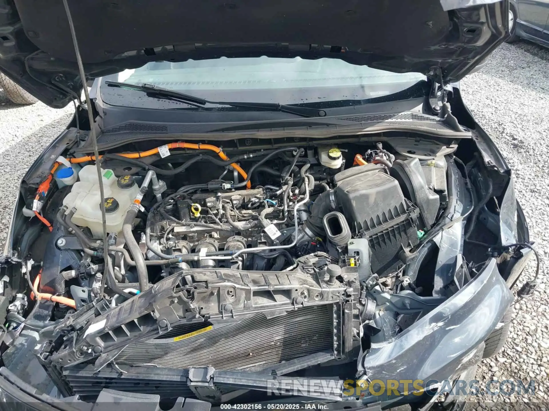 10 Photograph of a damaged car 1FMCU9BZ5NUA06681 FORD ESCAPE 2022