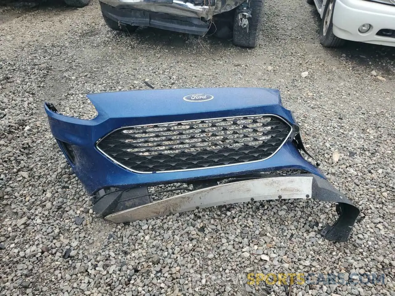 13 Photograph of a damaged car 1FMCU9BZ5NUA64399 FORD ESCAPE 2022