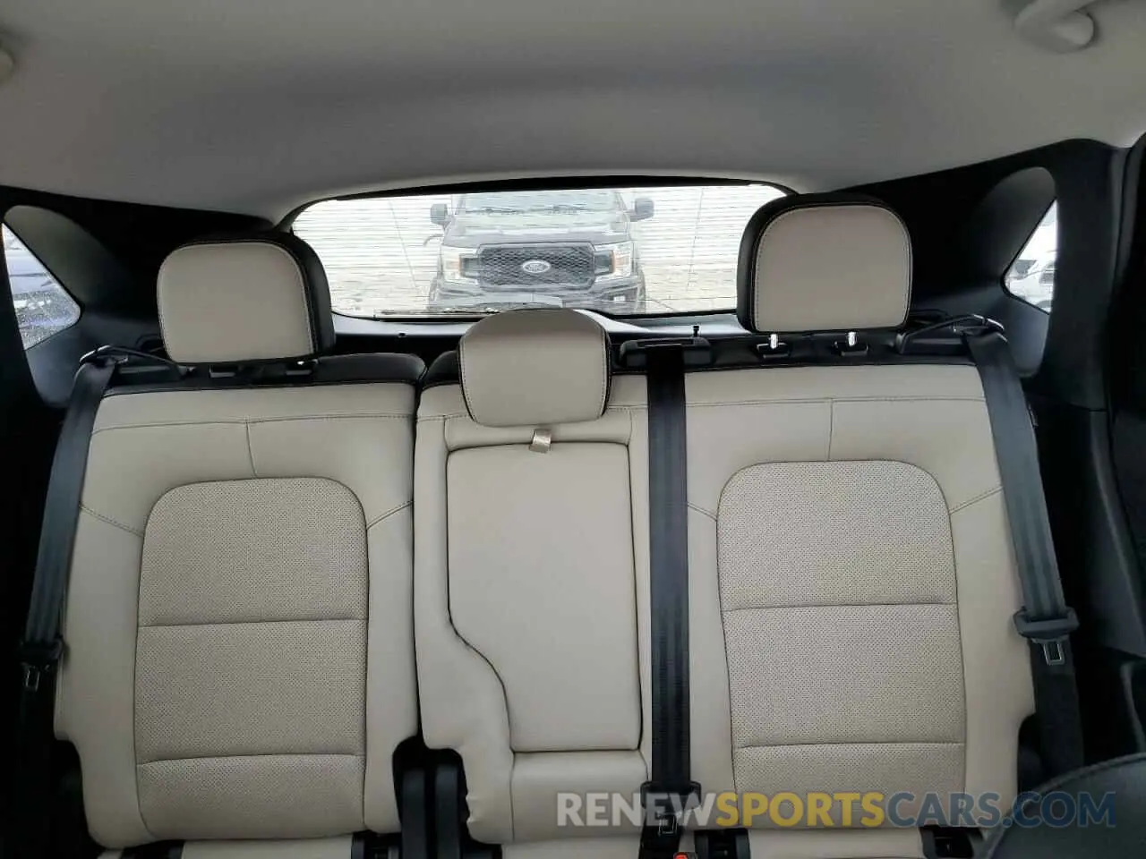 10 Фотография поврежденного автомобиля 1FMCU9CZ4NUB12120 FORD ESCAPE 2022