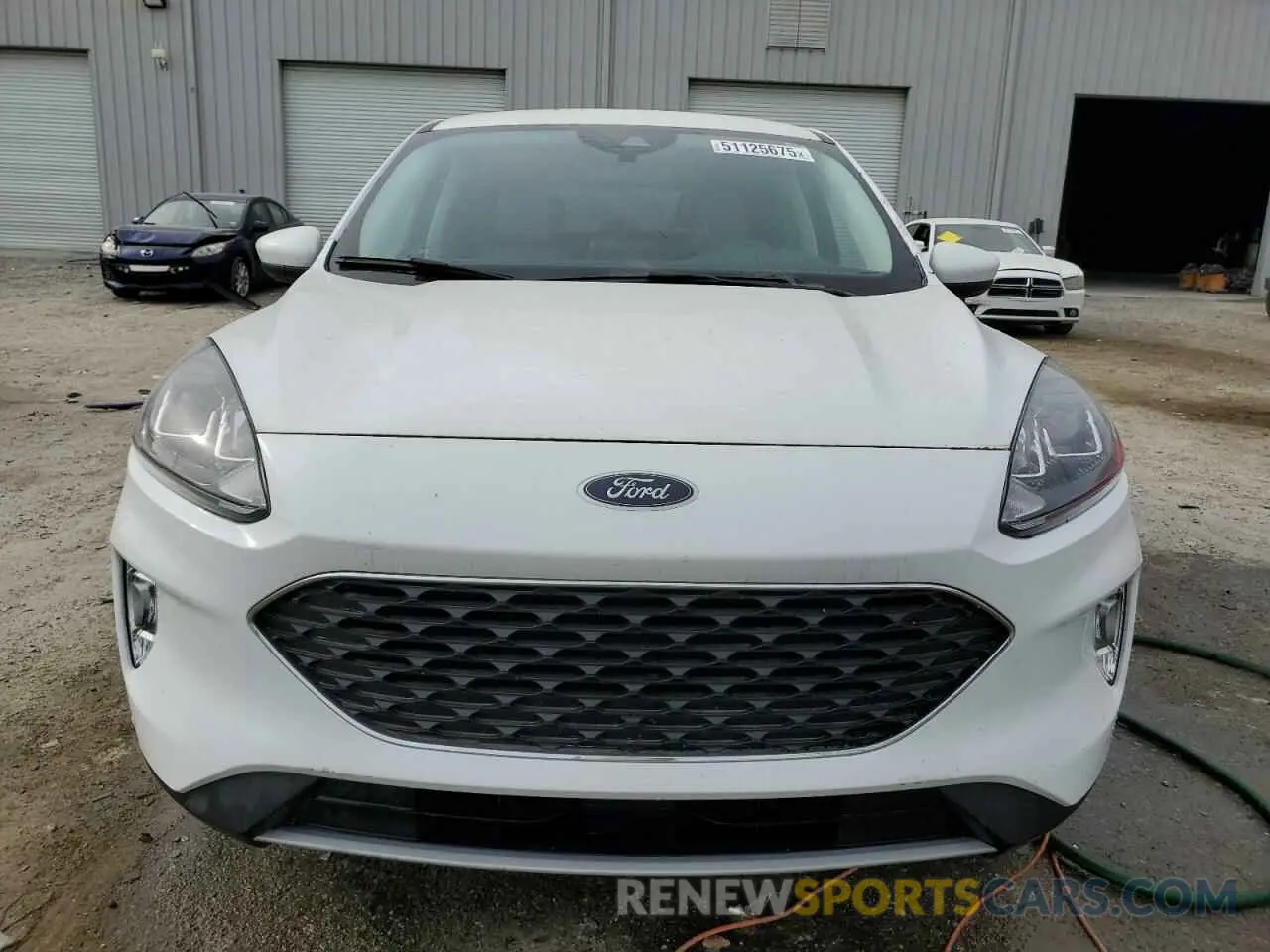 5 Фотография поврежденного автомобиля 1FMCU9CZ4NUB12120 FORD ESCAPE 2022