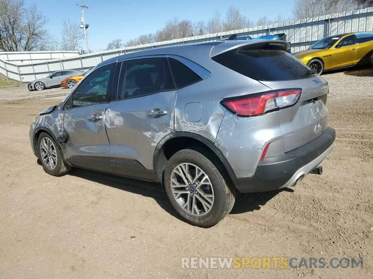 2 Фотография поврежденного автомобиля 1FMCU9CZ6NUA35699 FORD ESCAPE 2022