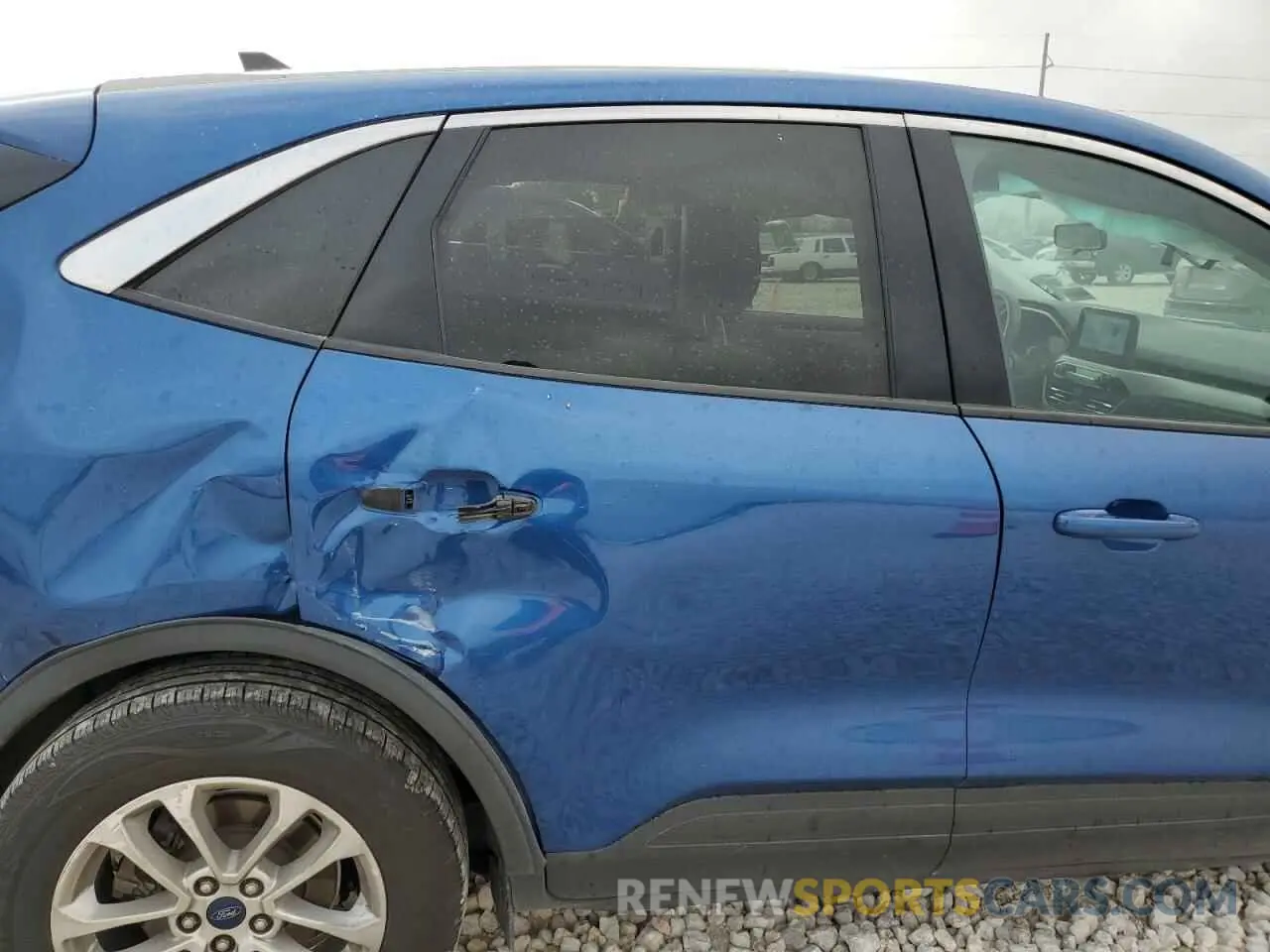 11 Photograph of a damaged car 1FMCU9G60NUA69749 FORD ESCAPE 2022