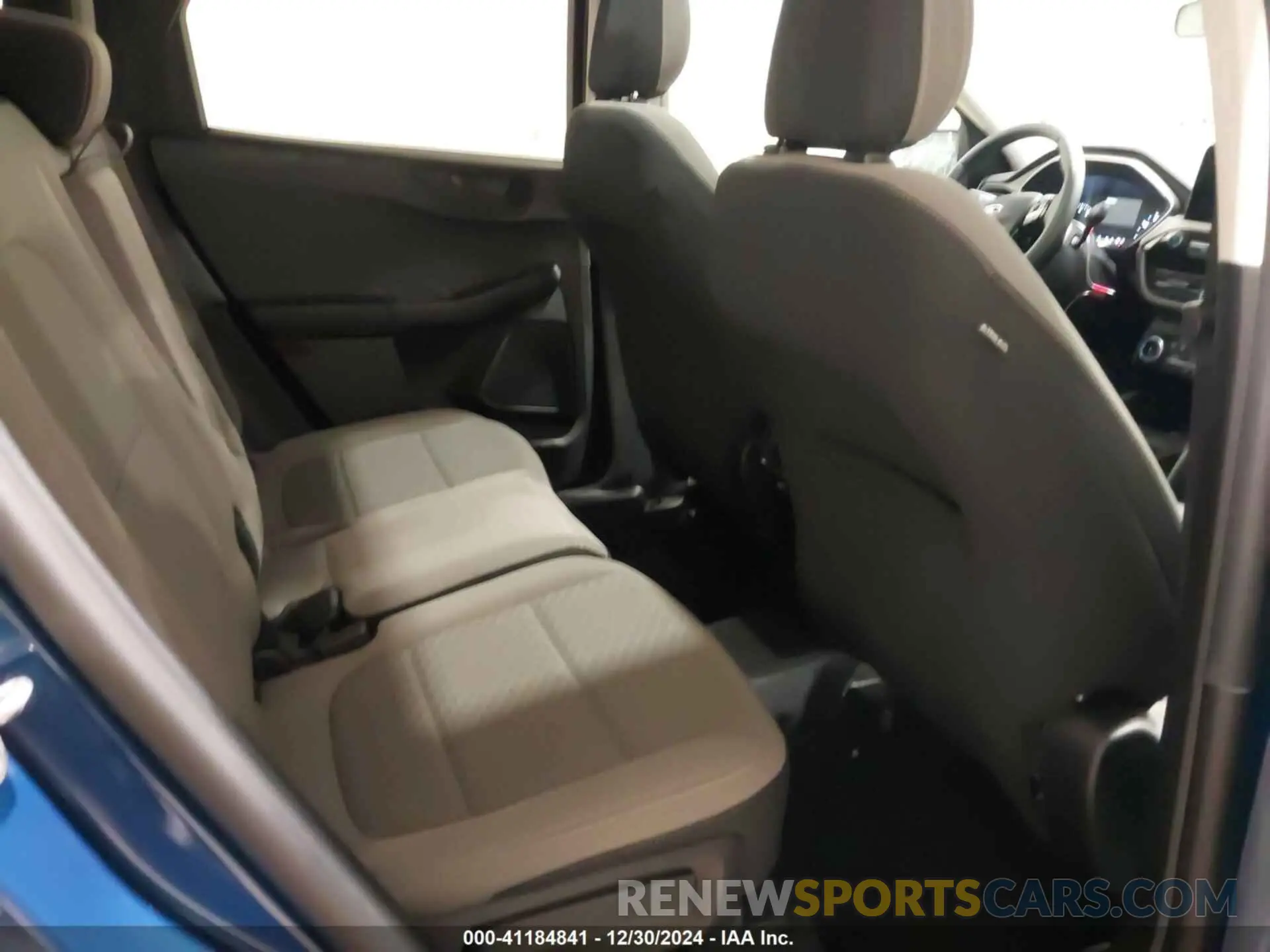 8 Фотография поврежденного автомобиля 1FMCU9G60NUB52307 FORD ESCAPE 2022