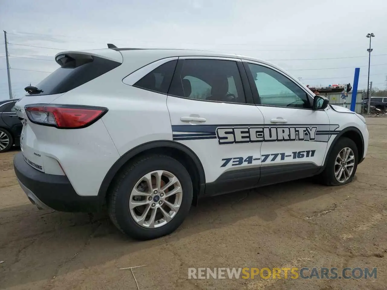 3 Photograph of a damaged car 1FMCU9G60NUB69043 FORD ESCAPE 2022