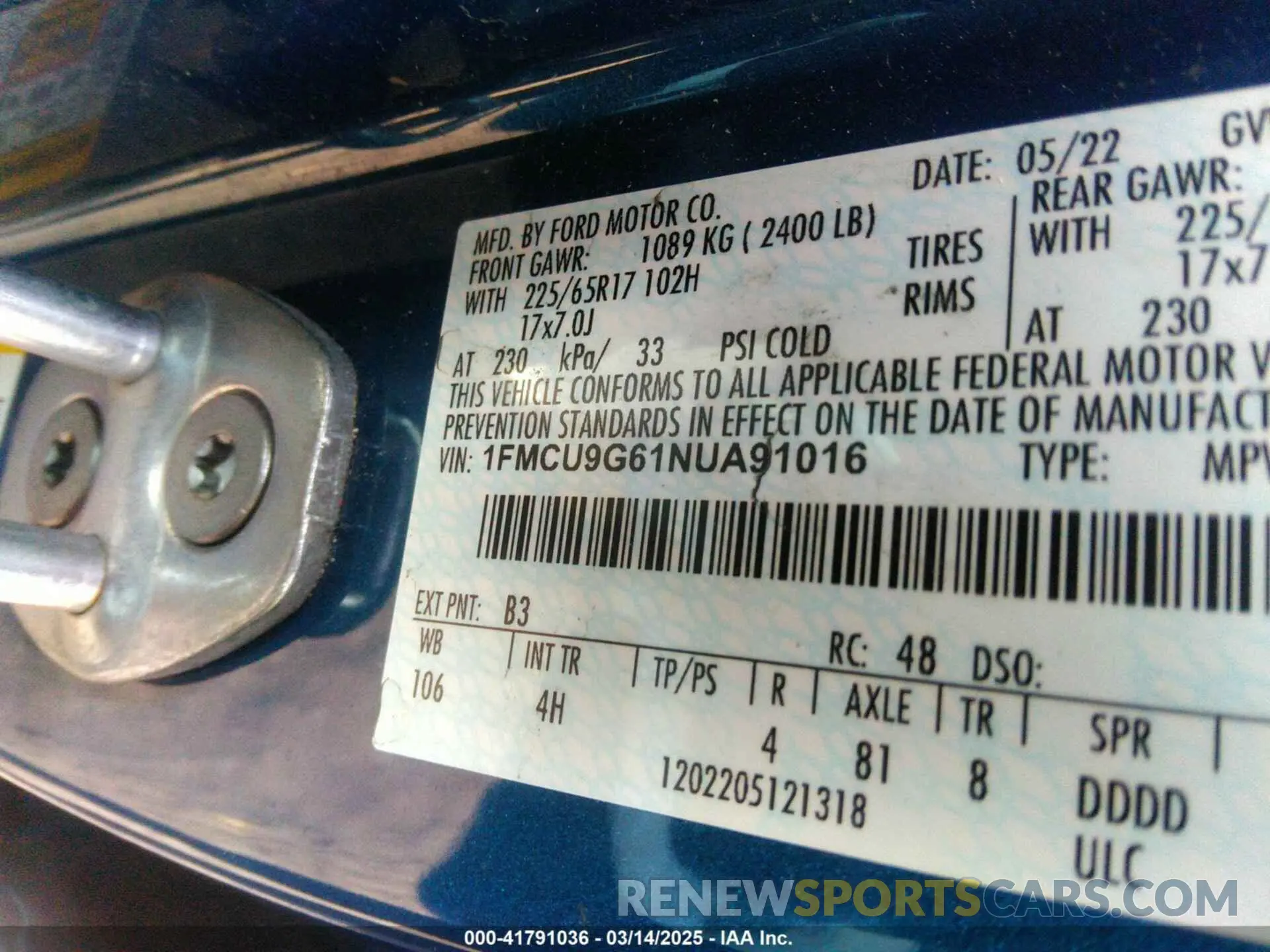 9 Photograph of a damaged car 1FMCU9G61NUA91016 FORD ESCAPE 2022