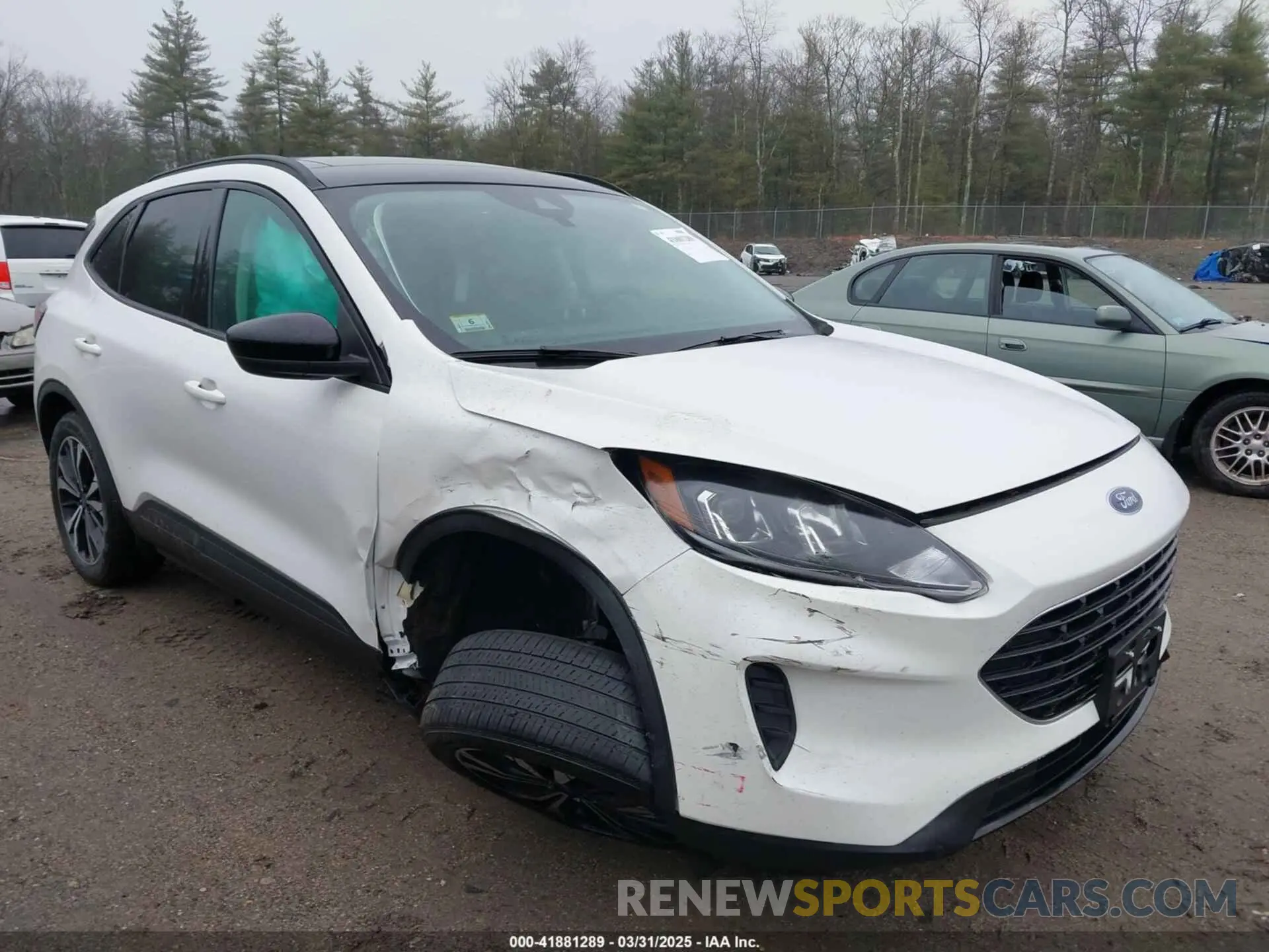 6 Фотография поврежденного автомобиля 1FMCU9G61NUB07019 FORD ESCAPE 2022