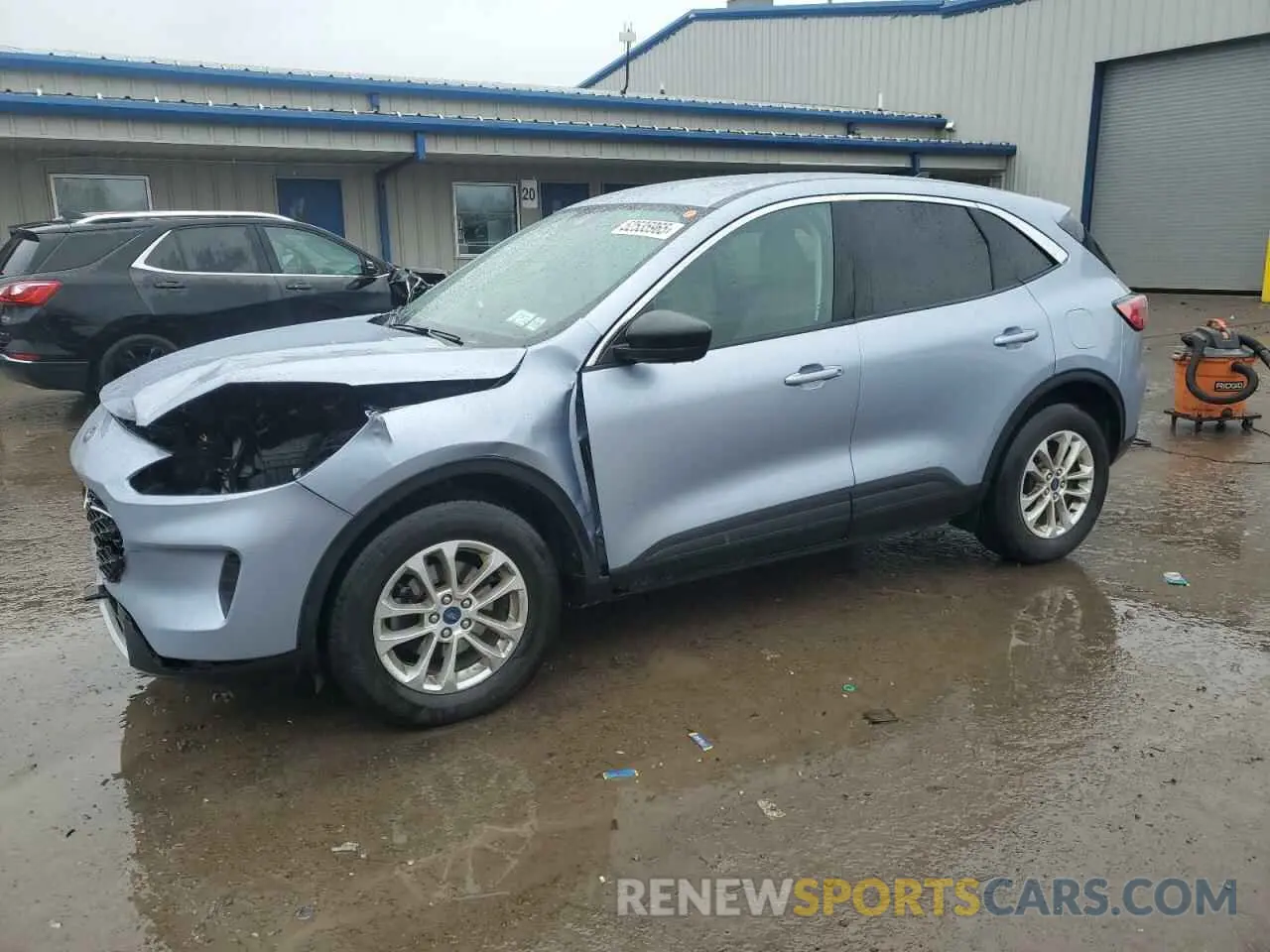 1 Photograph of a damaged car 1FMCU9G61NUB44877 FORD ESCAPE 2022
