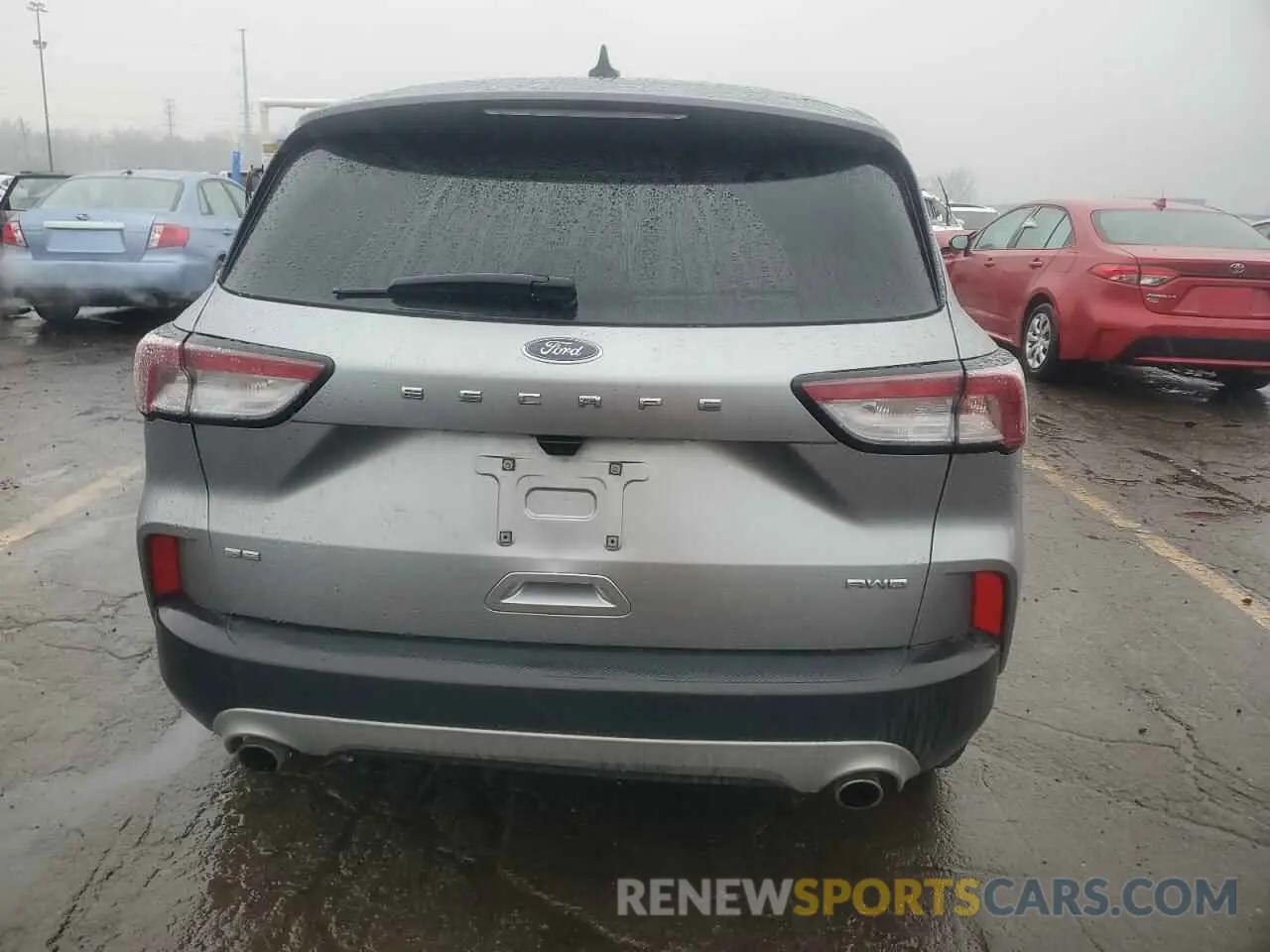 6 Фотография поврежденного автомобиля 1FMCU9G61NUC02650 FORD ESCAPE 2022