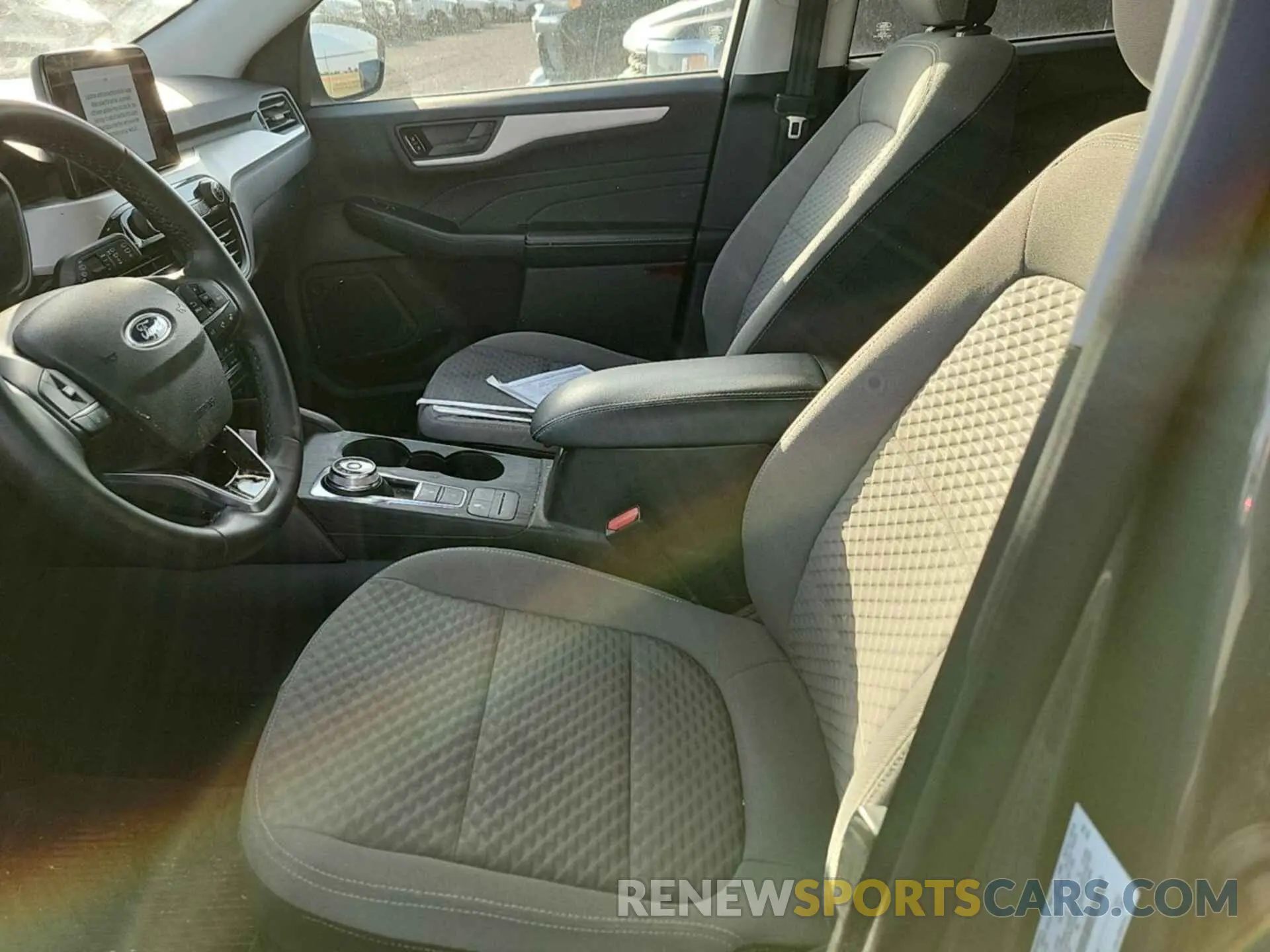 16 Фотография поврежденного автомобиля 1FMCU9G62NUA64441 FORD ESCAPE 2022
