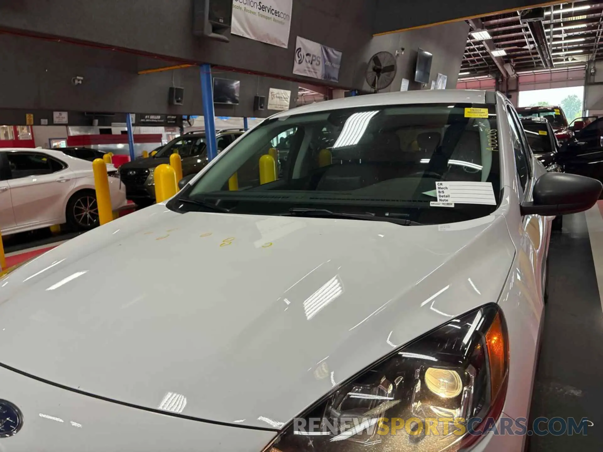 19 Фотография поврежденного автомобиля 1FMCU9G62NUA68005 FORD ESCAPE 2022