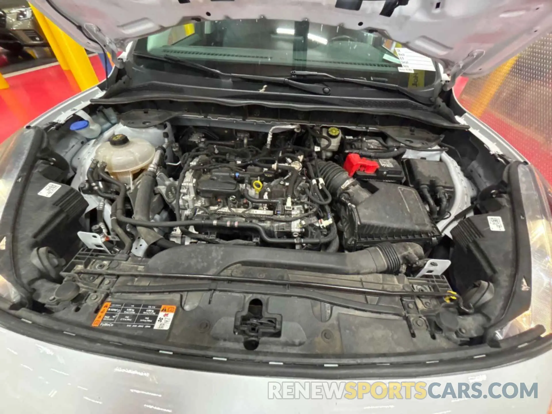 5 Фотография поврежденного автомобиля 1FMCU9G62NUA68005 FORD ESCAPE 2022