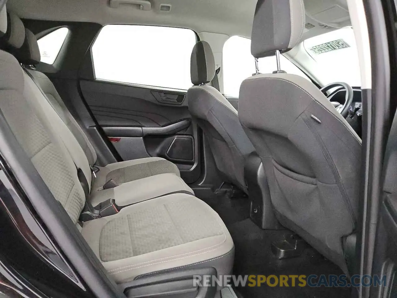 11 Фотография поврежденного автомобиля 1FMCU9G62NUA69932 FORD ESCAPE 2022