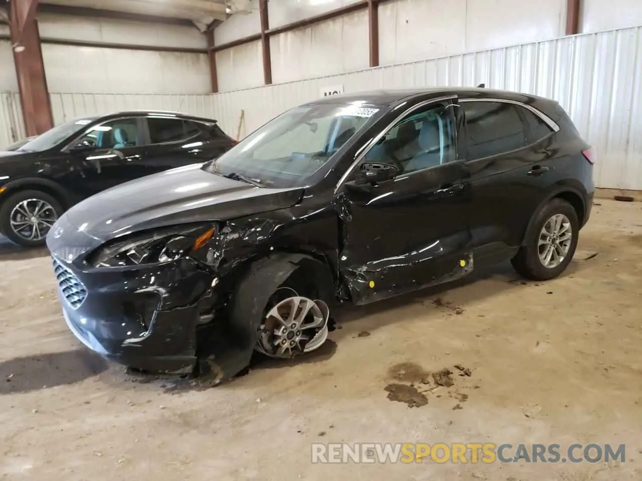 1 Photograph of a damaged car 1FMCU9G62NUB98205 FORD ESCAPE 2022