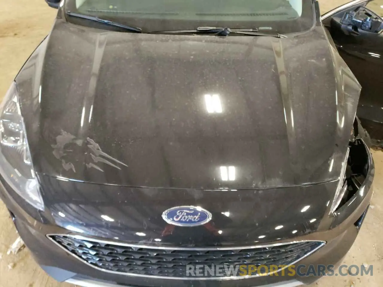 14 Photograph of a damaged car 1FMCU9G62NUB98205 FORD ESCAPE 2022
