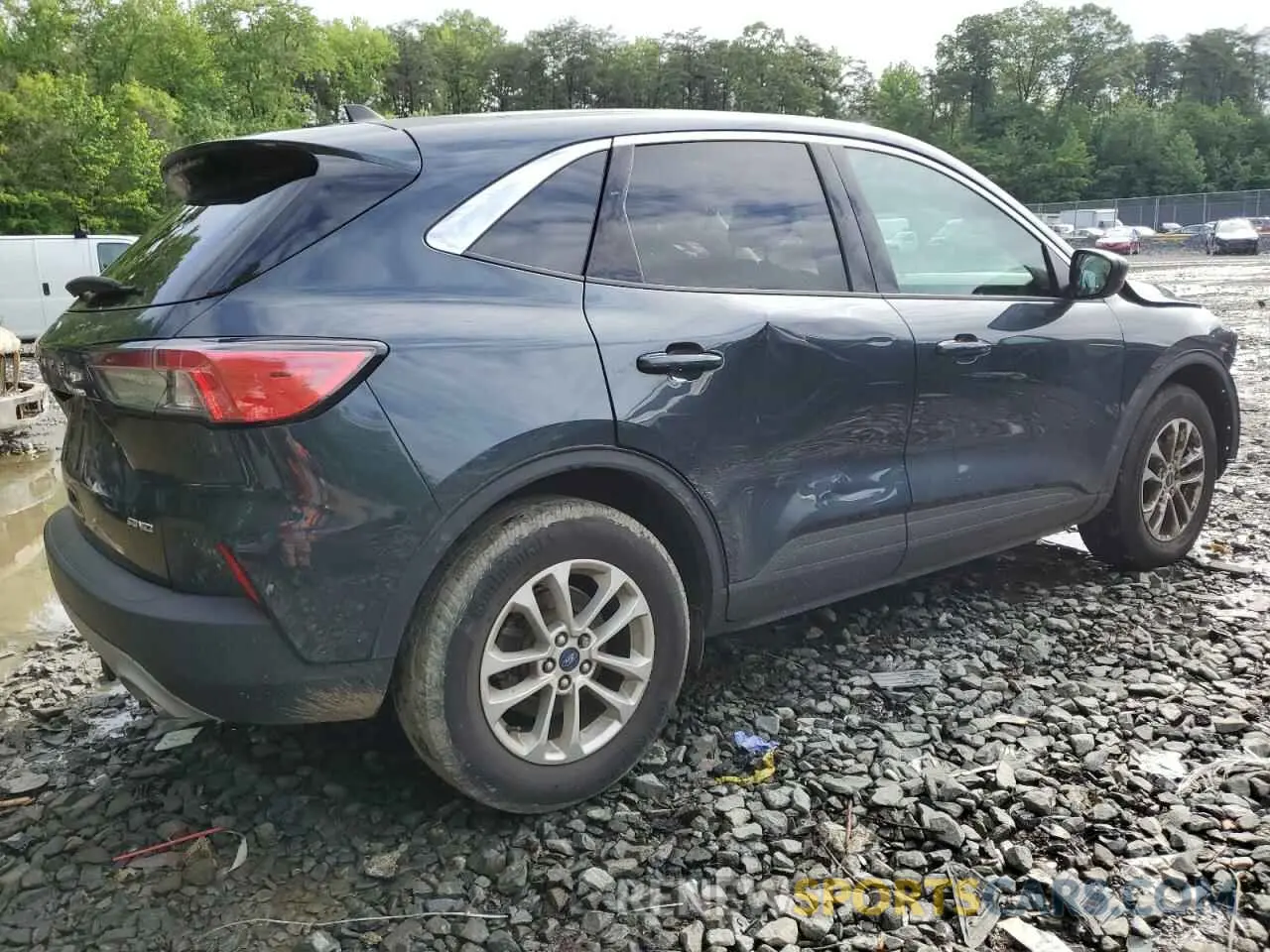 3 Photograph of a damaged car 1FMCU9G63NUA40715 FORD ESCAPE 2022