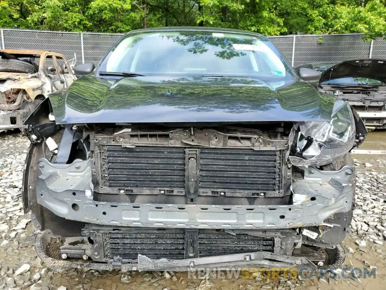 5 Photograph of a damaged car 1FMCU9G63NUA40715 FORD ESCAPE 2022