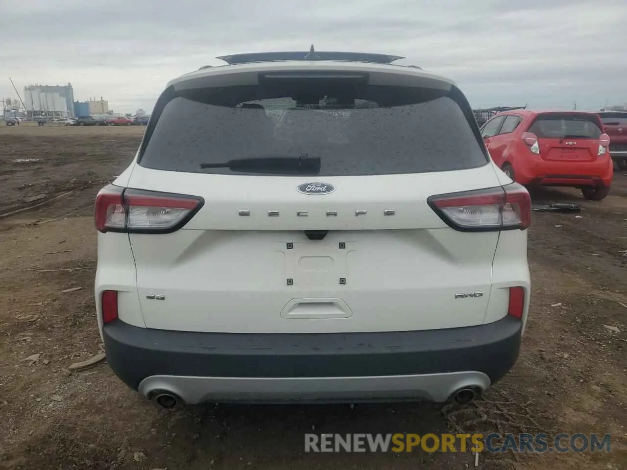 6 Фотография поврежденного автомобиля 1FMCU9G64NUA08212 FORD ESCAPE 2022