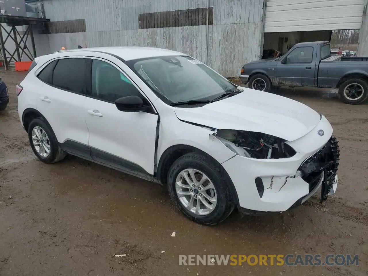 4 Photograph of a damaged car 1FMCU9G64NUA44076 FORD ESCAPE 2022