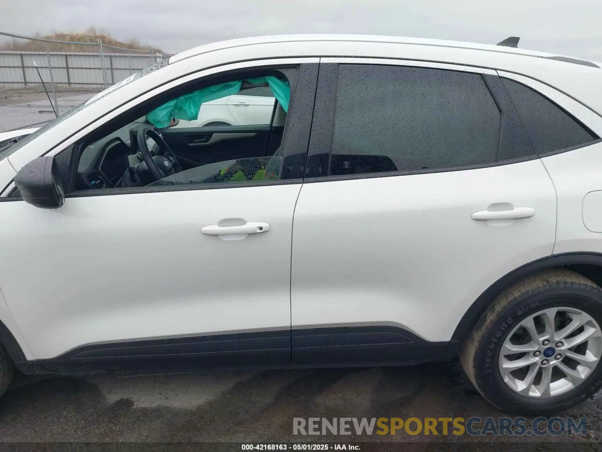 14 Фотография поврежденного автомобиля 1FMCU9G64NUA60732 FORD ESCAPE 2022