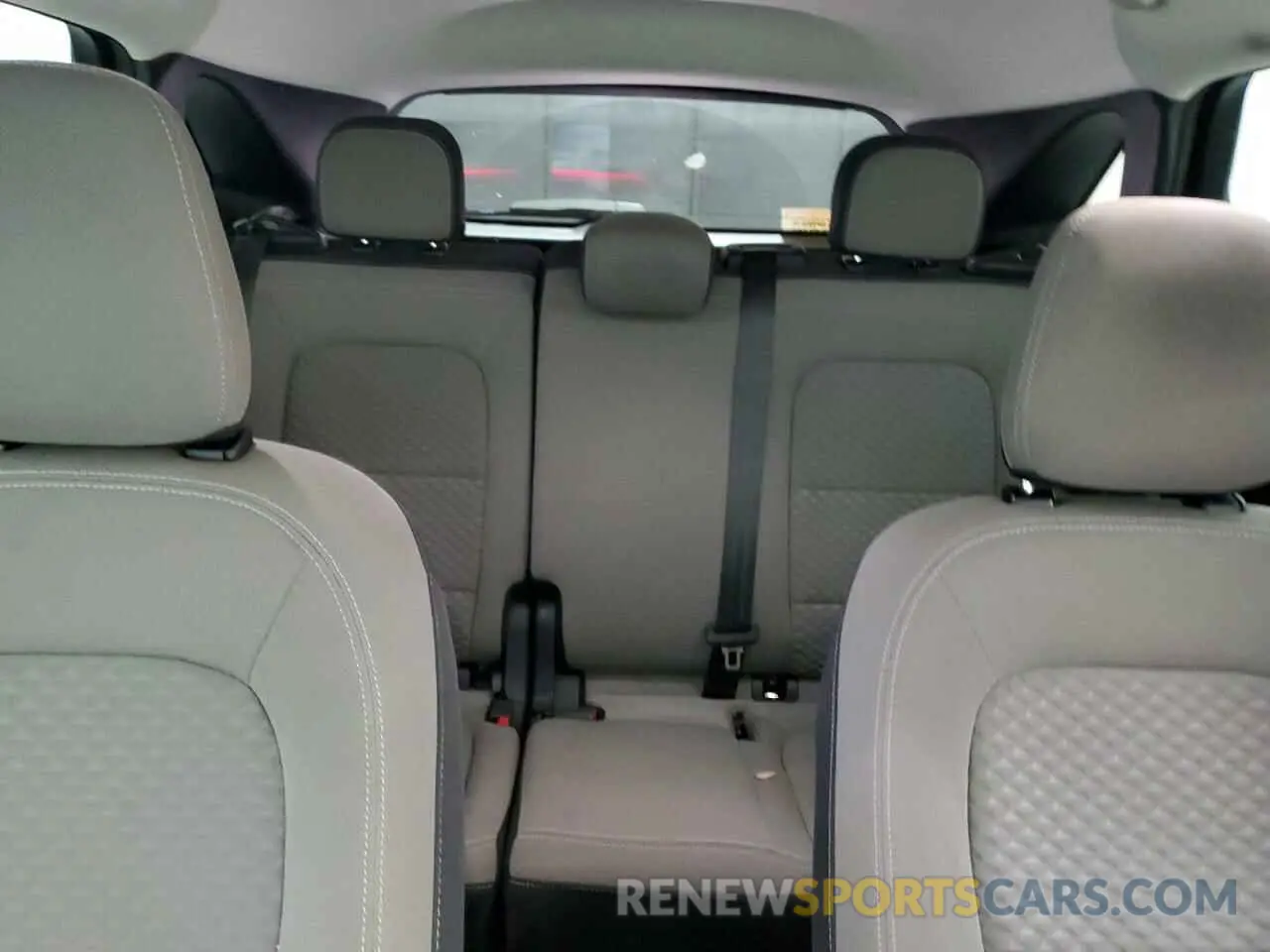 10 Фотография поврежденного автомобиля 1FMCU9G64NUA61136 FORD ESCAPE 2022