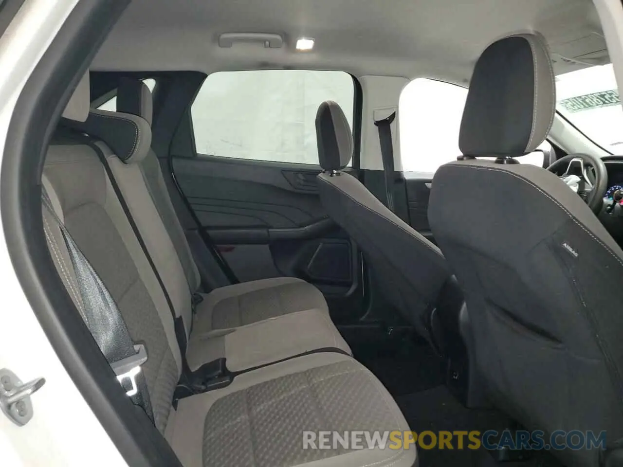 11 Фотография поврежденного автомобиля 1FMCU9G64NUA61136 FORD ESCAPE 2022
