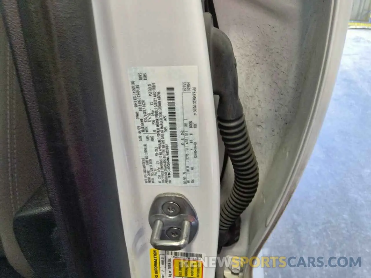 12 Фотография поврежденного автомобиля 1FMCU9G64NUA83881 FORD ESCAPE 2022