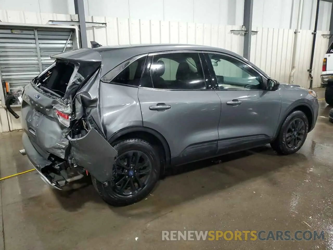 3 Photograph of a damaged car 1FMCU9G64NUA92273 FORD ESCAPE 2022