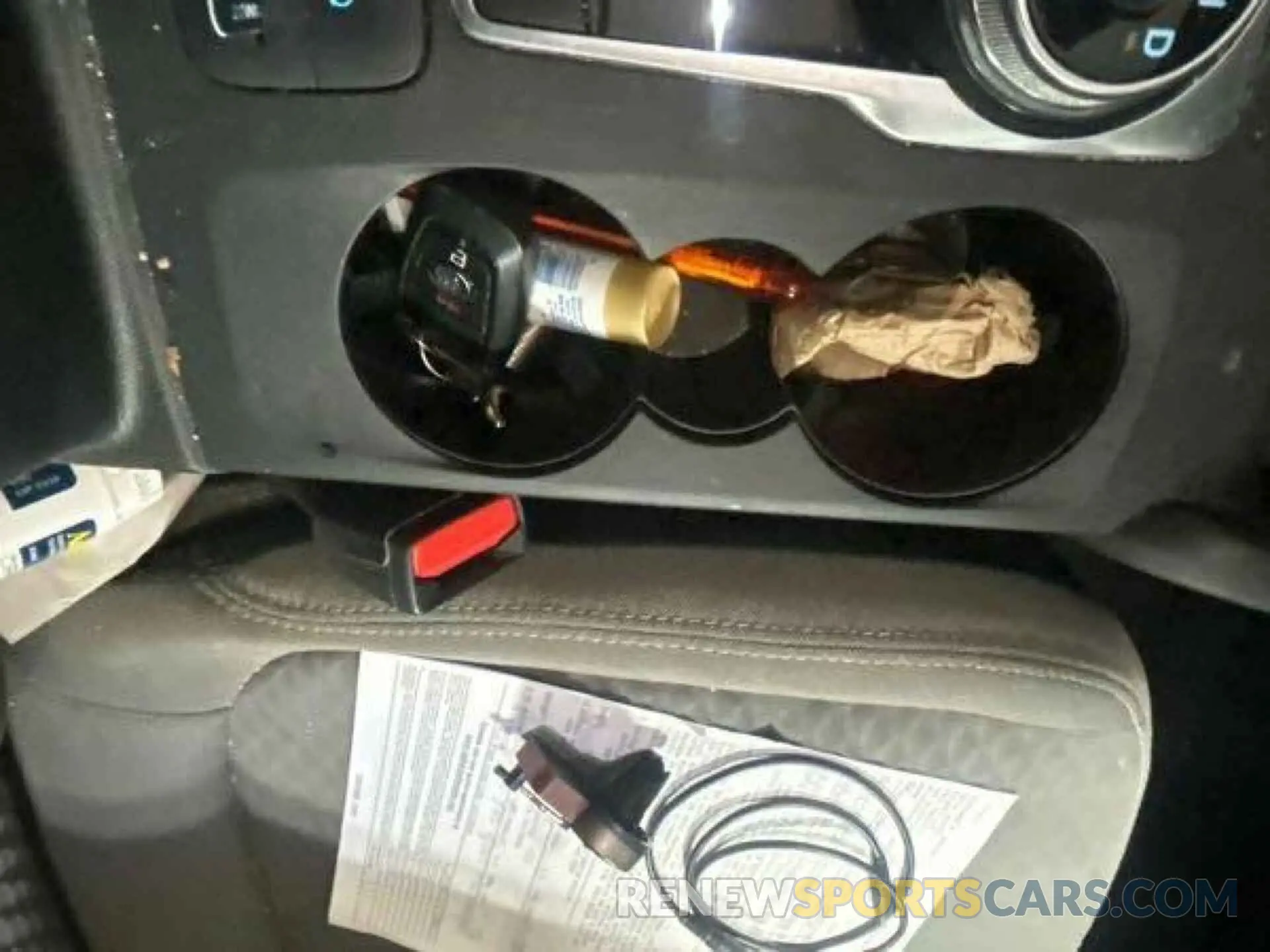 6 Фотография поврежденного автомобиля 1FMCU9G64NUB35395 FORD ESCAPE 2022