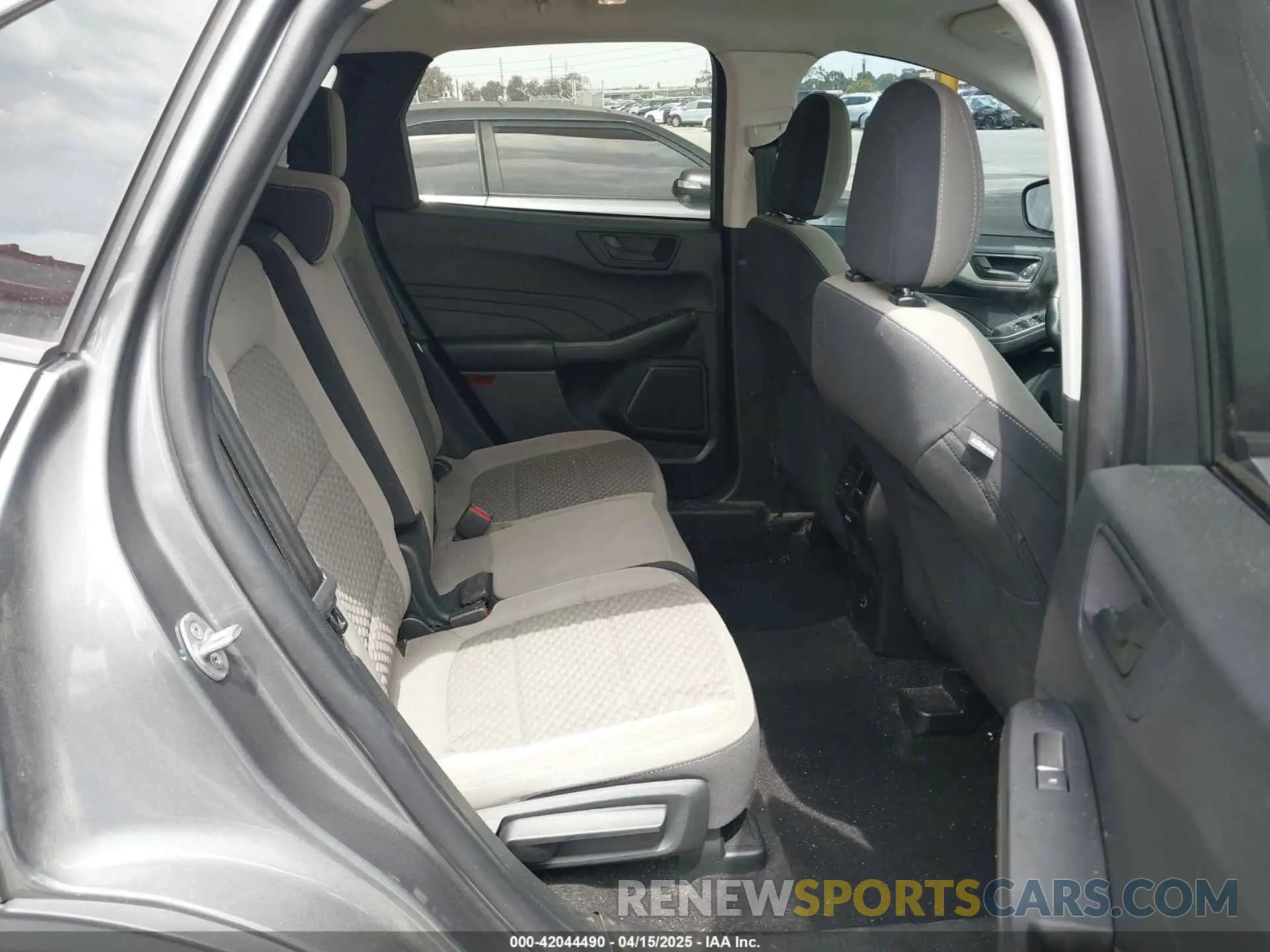 8 Photograph of a damaged car 1FMCU9G65NUA59587 FORD ESCAPE 2022